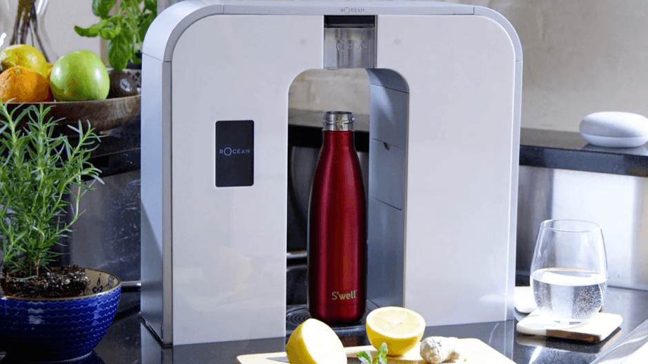 It’s 2019 soon. Are you still paying for a water bottle? - Storming Gravity