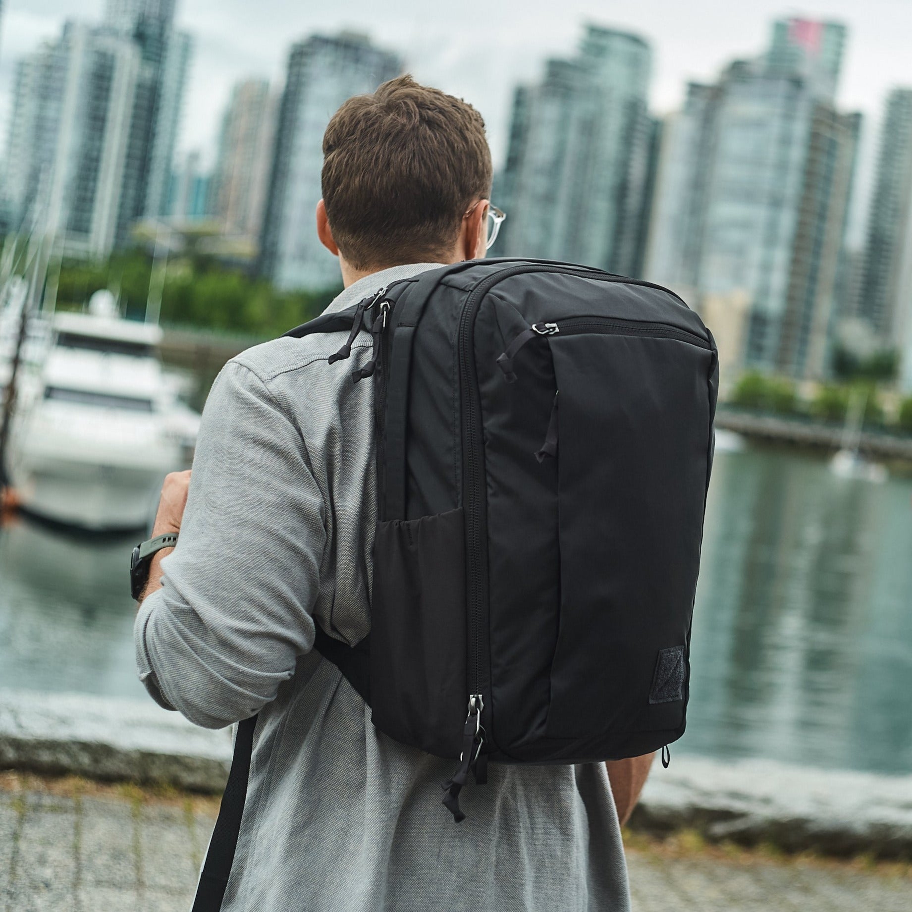 Civic Travel Bag 20L - Storming Gravity