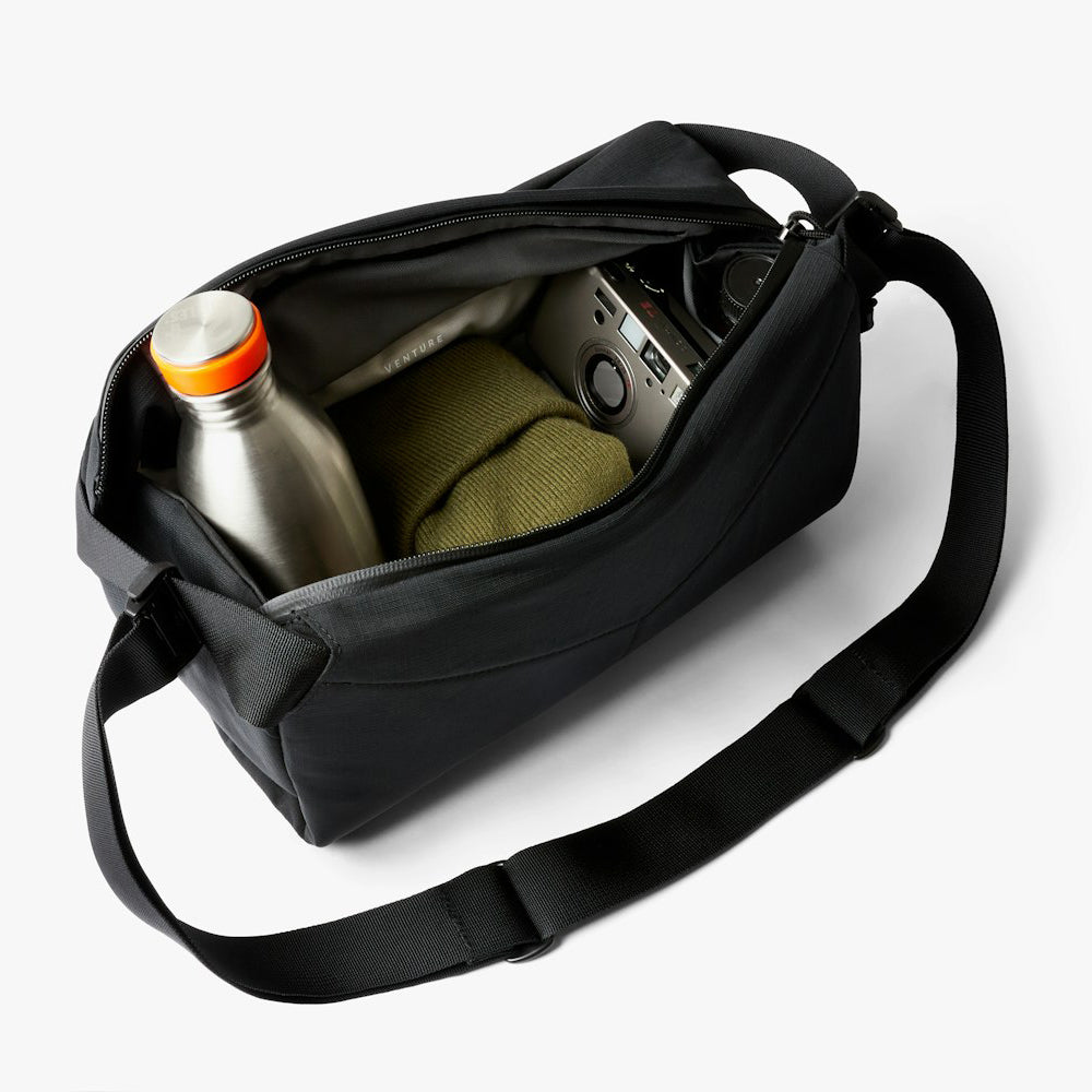 Venture Sling 9L - Storming Gravity