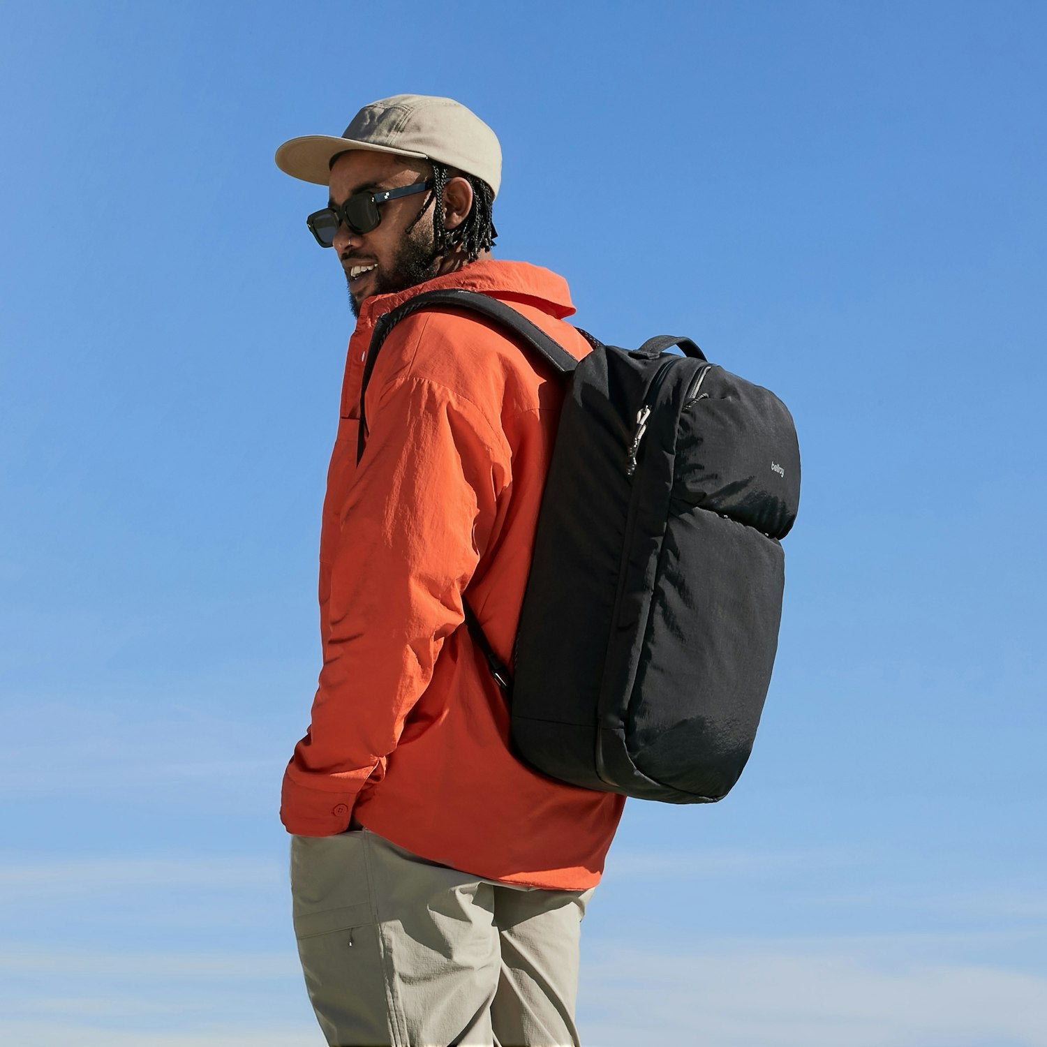 Lite Travel Pack 30L/38L - Storming Gravity