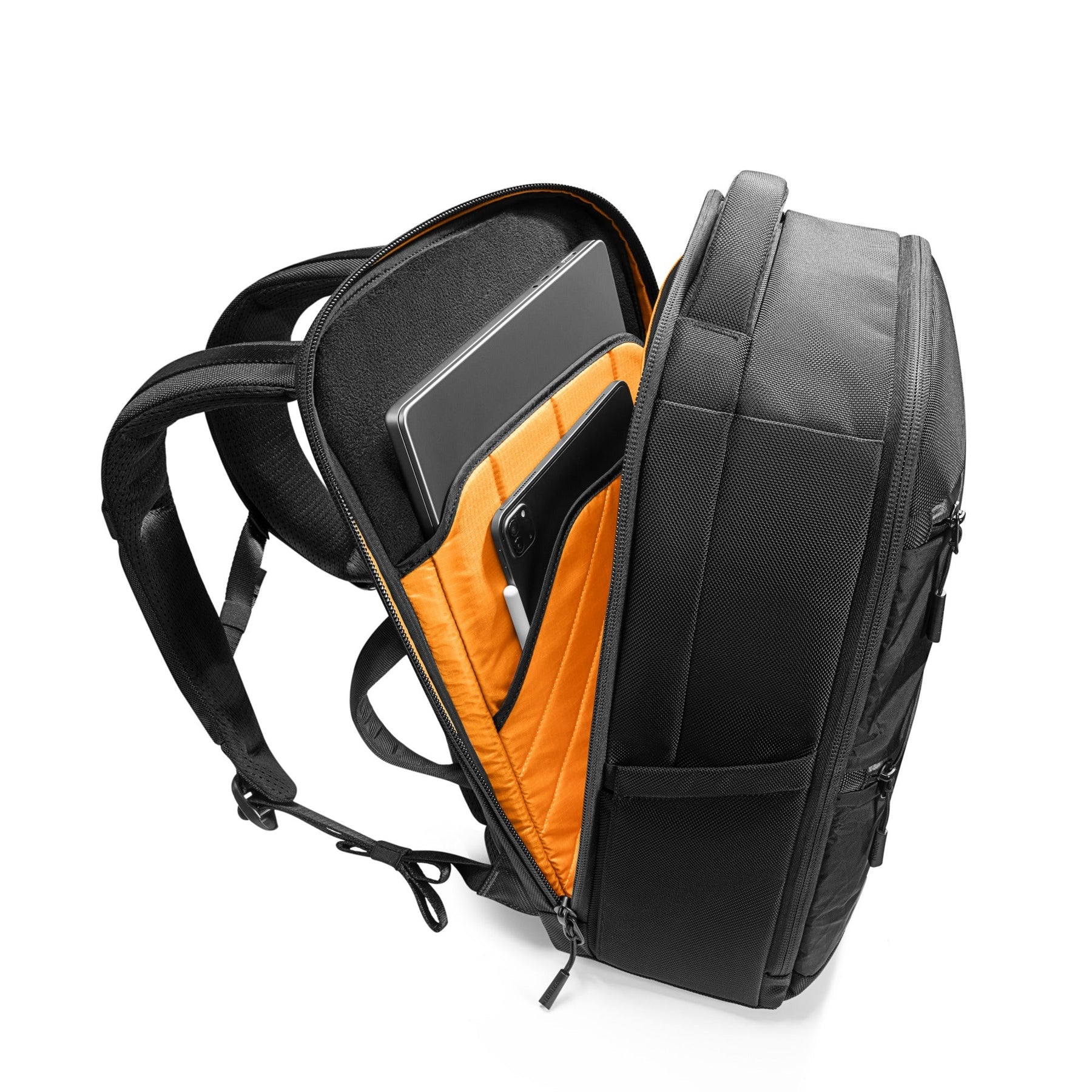 TechPack-T73 เป้สะพายหลังแล็ปท็อป X-Pac 30 ลิตร