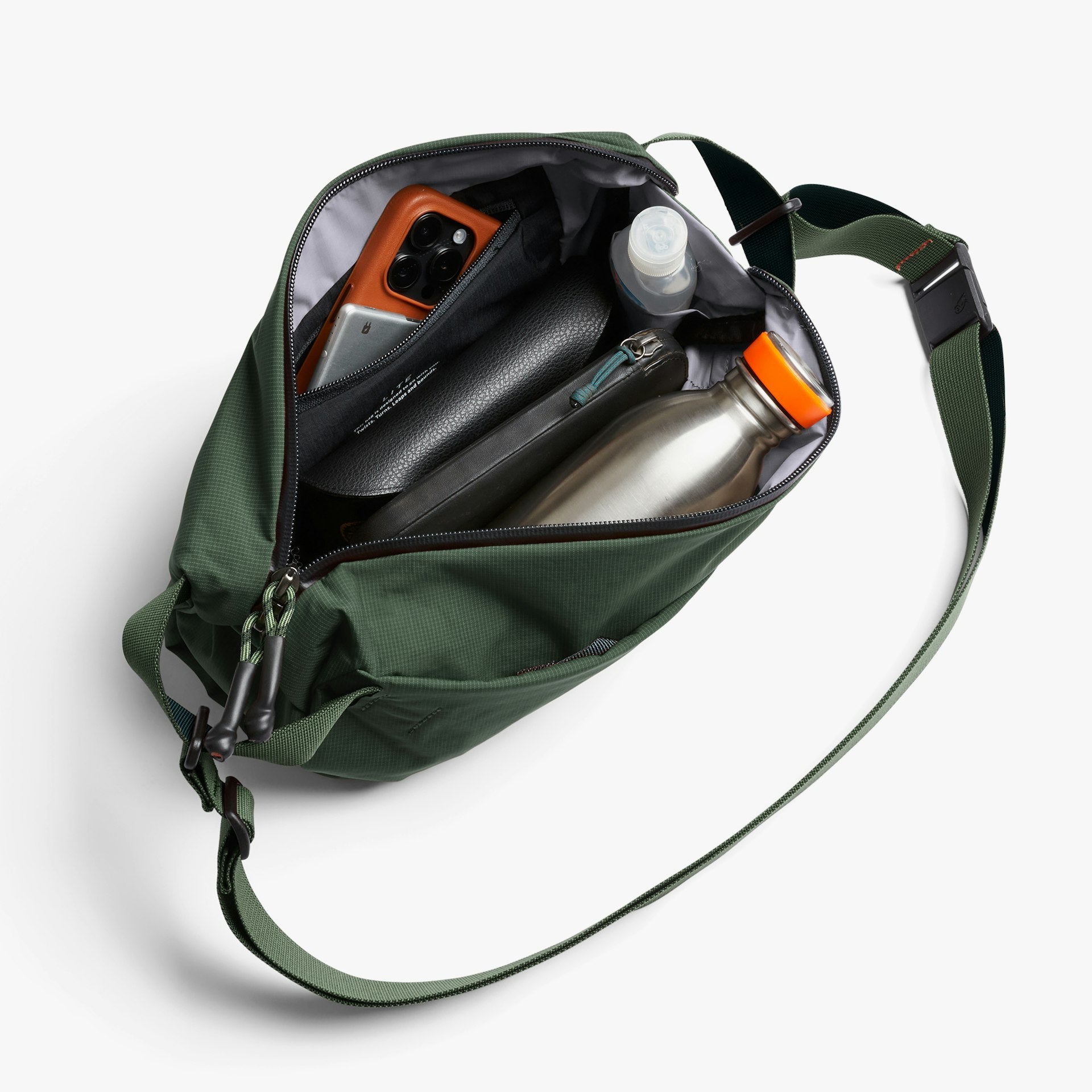 Lite Sling 7L - Storming Gravity