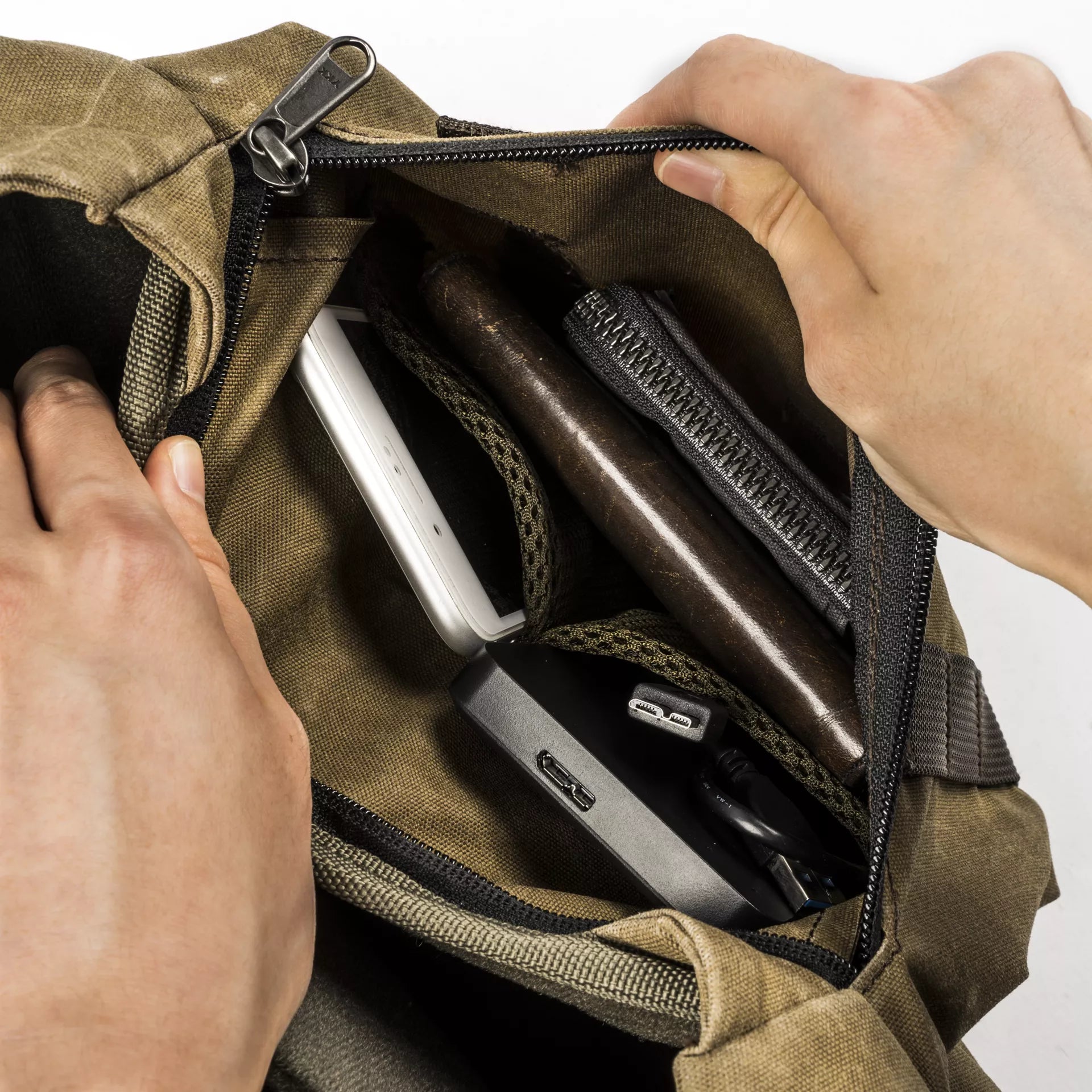 Pilot Canvas Travel Camera Bag 7L Upgraded - Storming Gravity