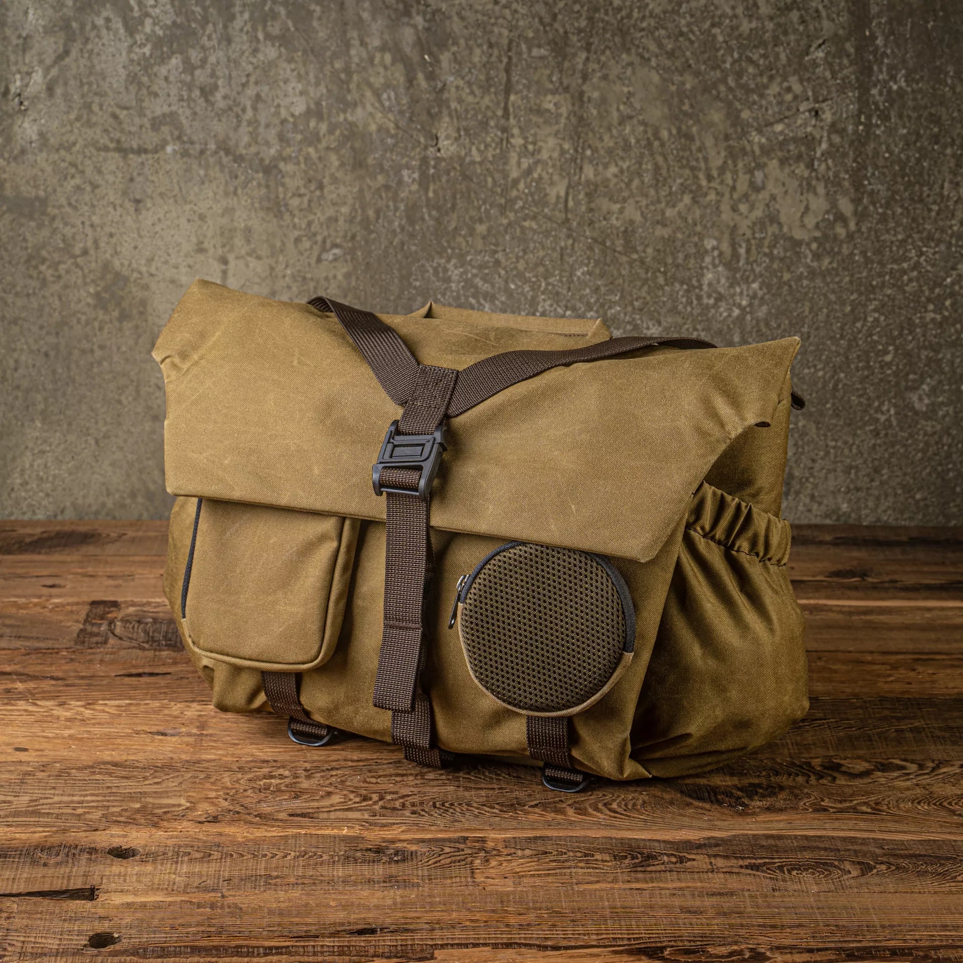 Accessory Pouch Armor 11 - Storming Gravity