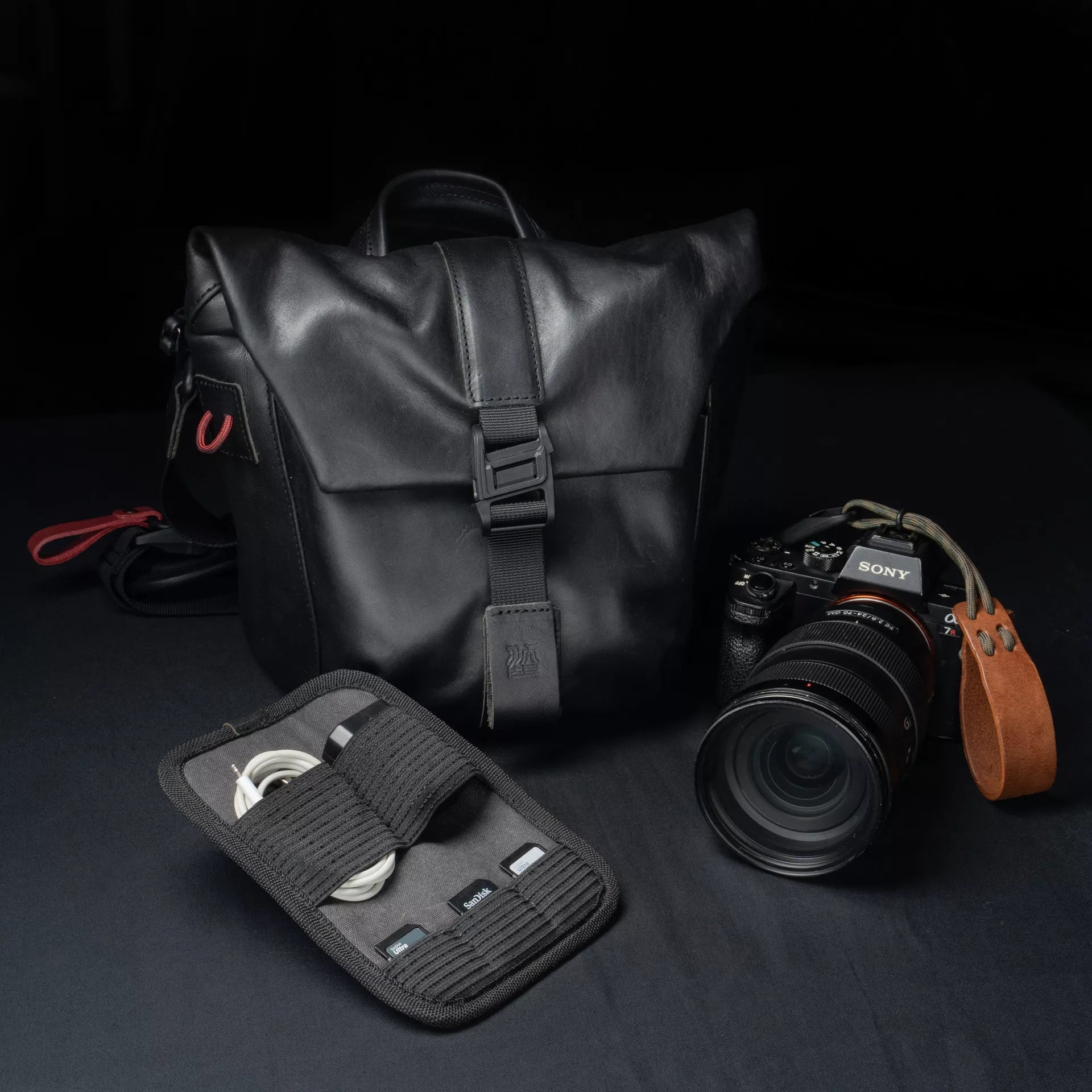 Pilot Leather Travel Camera Bag 3.5L Upgraded - Storming Gravity