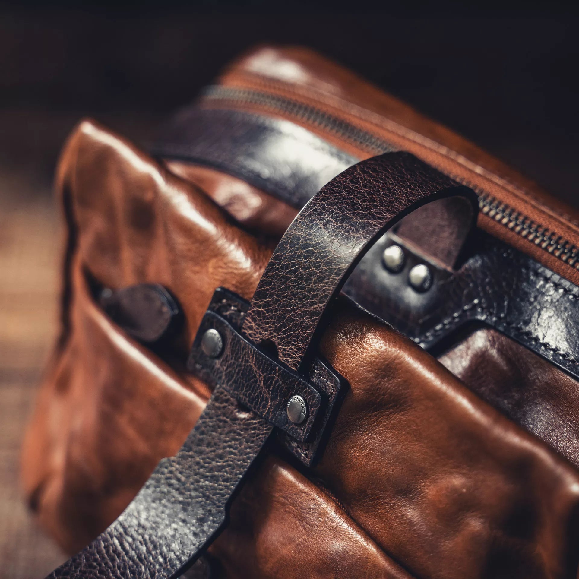 Mini Rider Sling Bag 3.5L - Full Leather Version - Storming Gravity