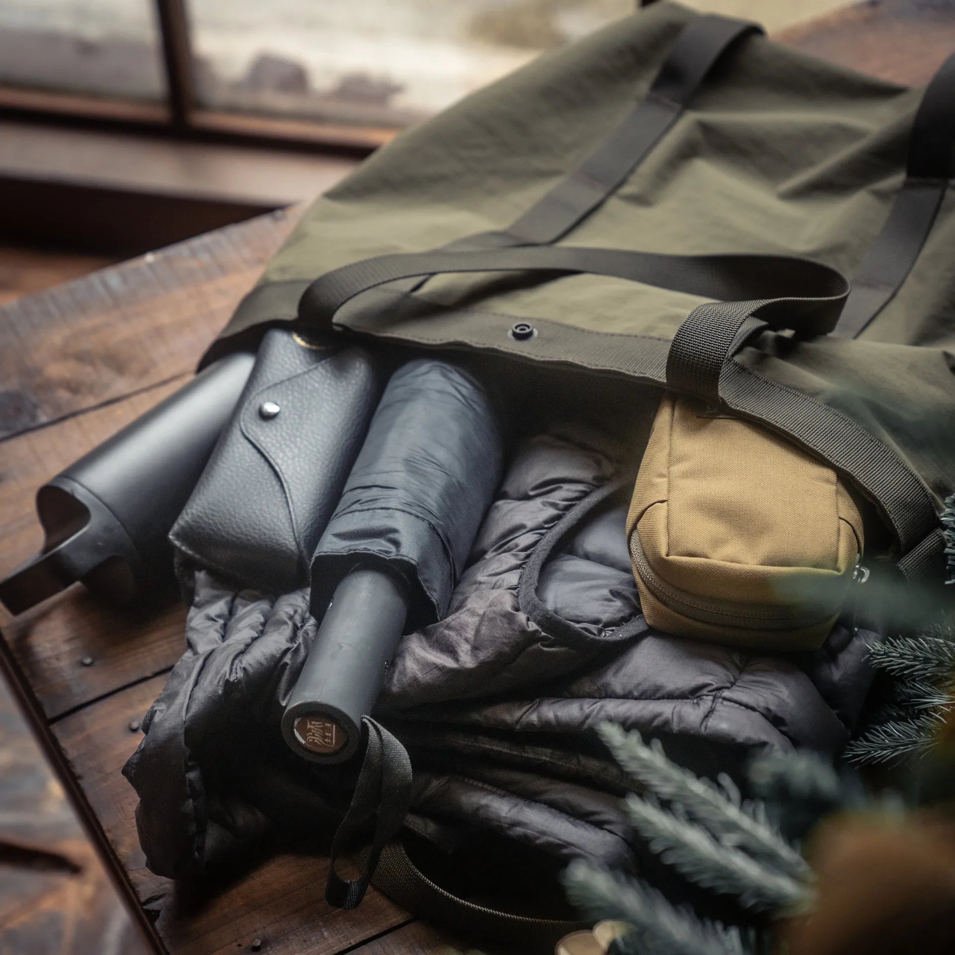 Foldable Tote Bag 14L - Storming Gravity