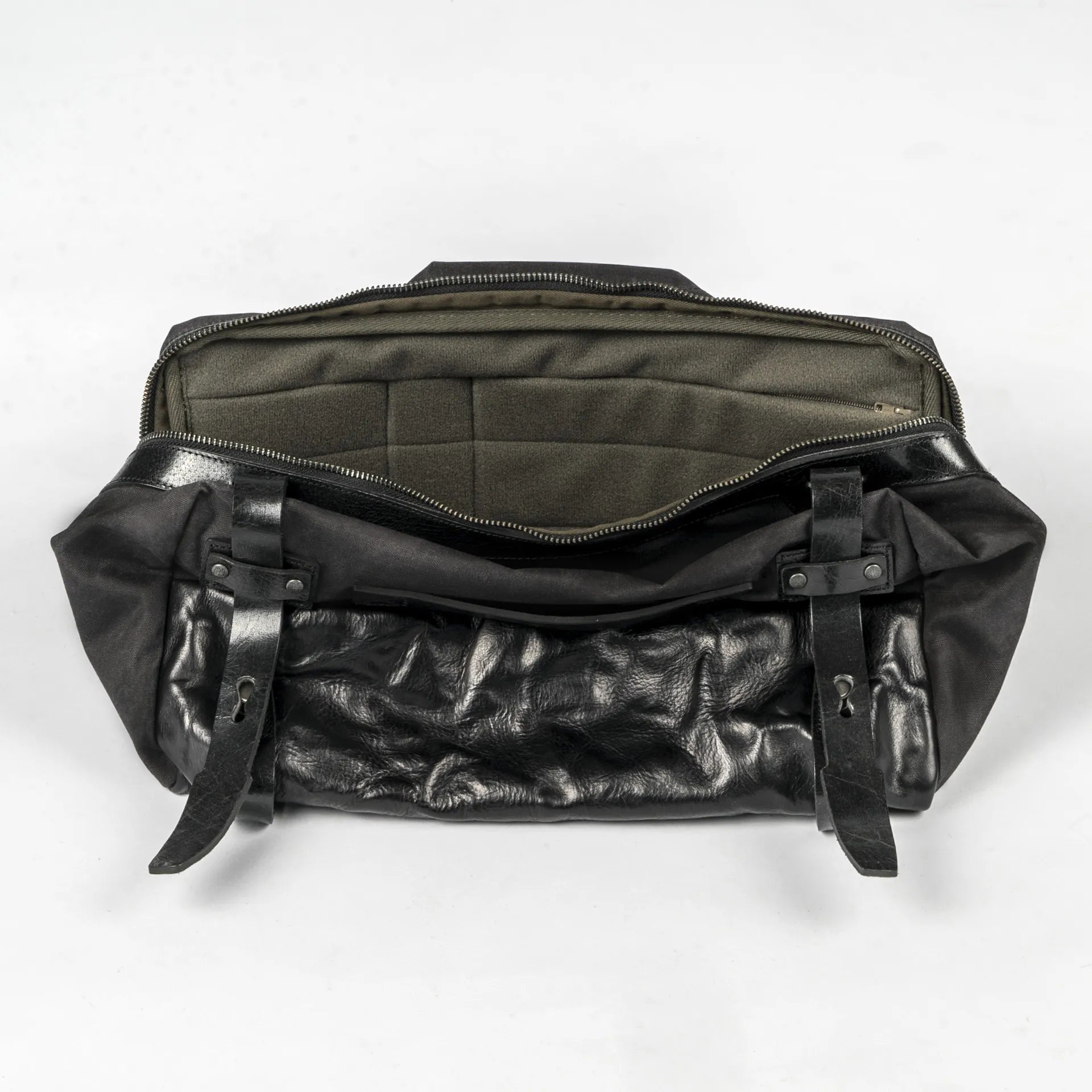 Easy Rider Sling Bag 9.5L - Storming Gravity