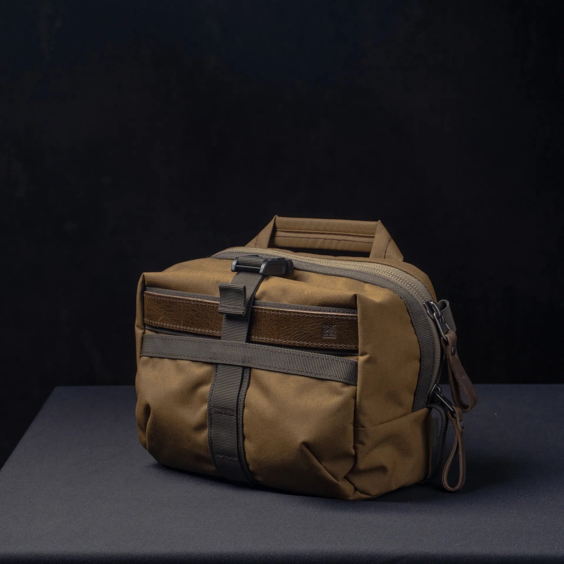 Mini Rider V2 Sling Bag 4.5L - Storming Gravity