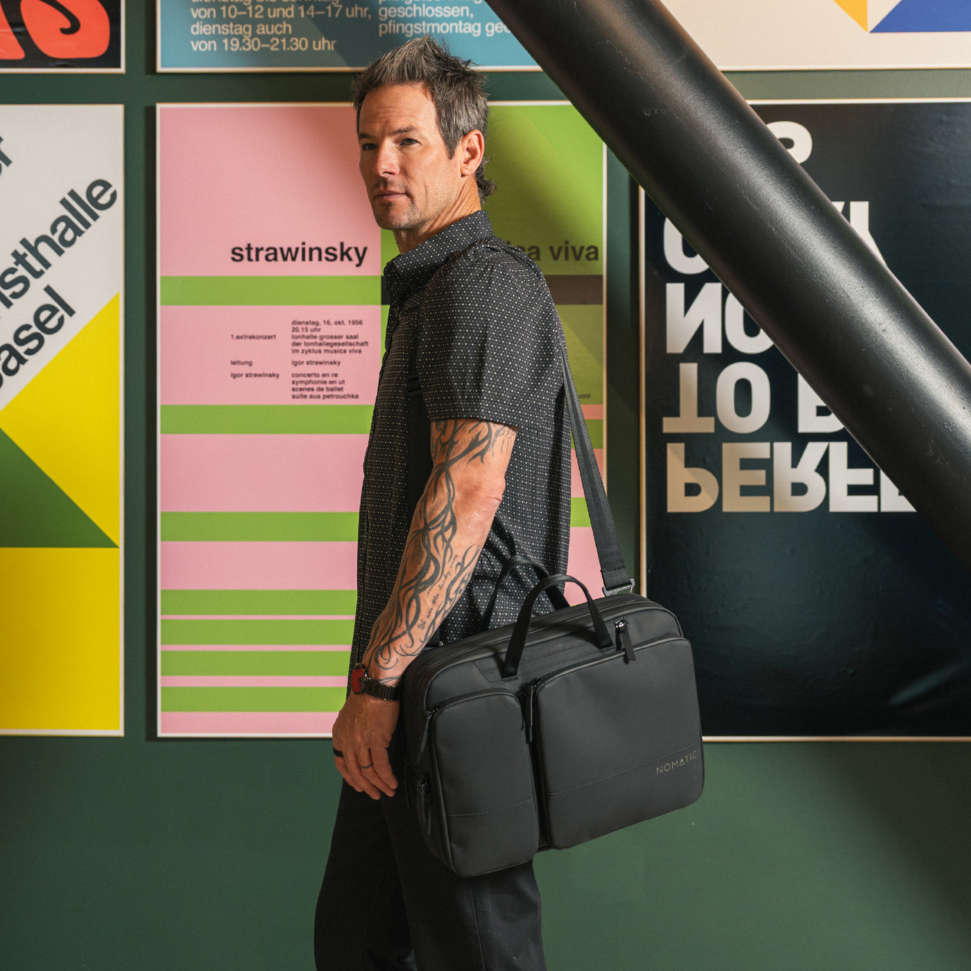 Laptop Bag 11-13.5L - Storming Gravity