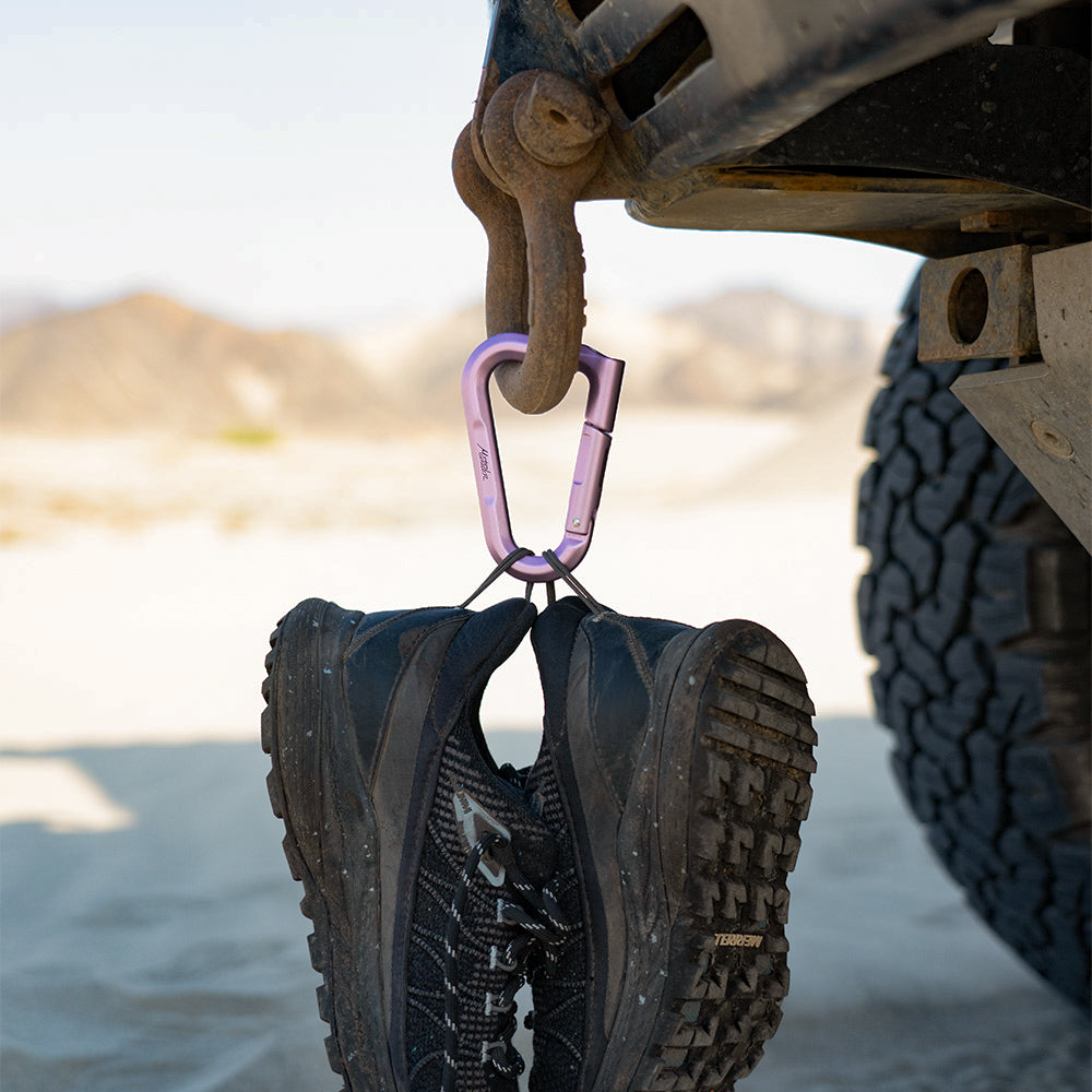 BetaLockโข - Aluminium Carabiner - Storming Gravity