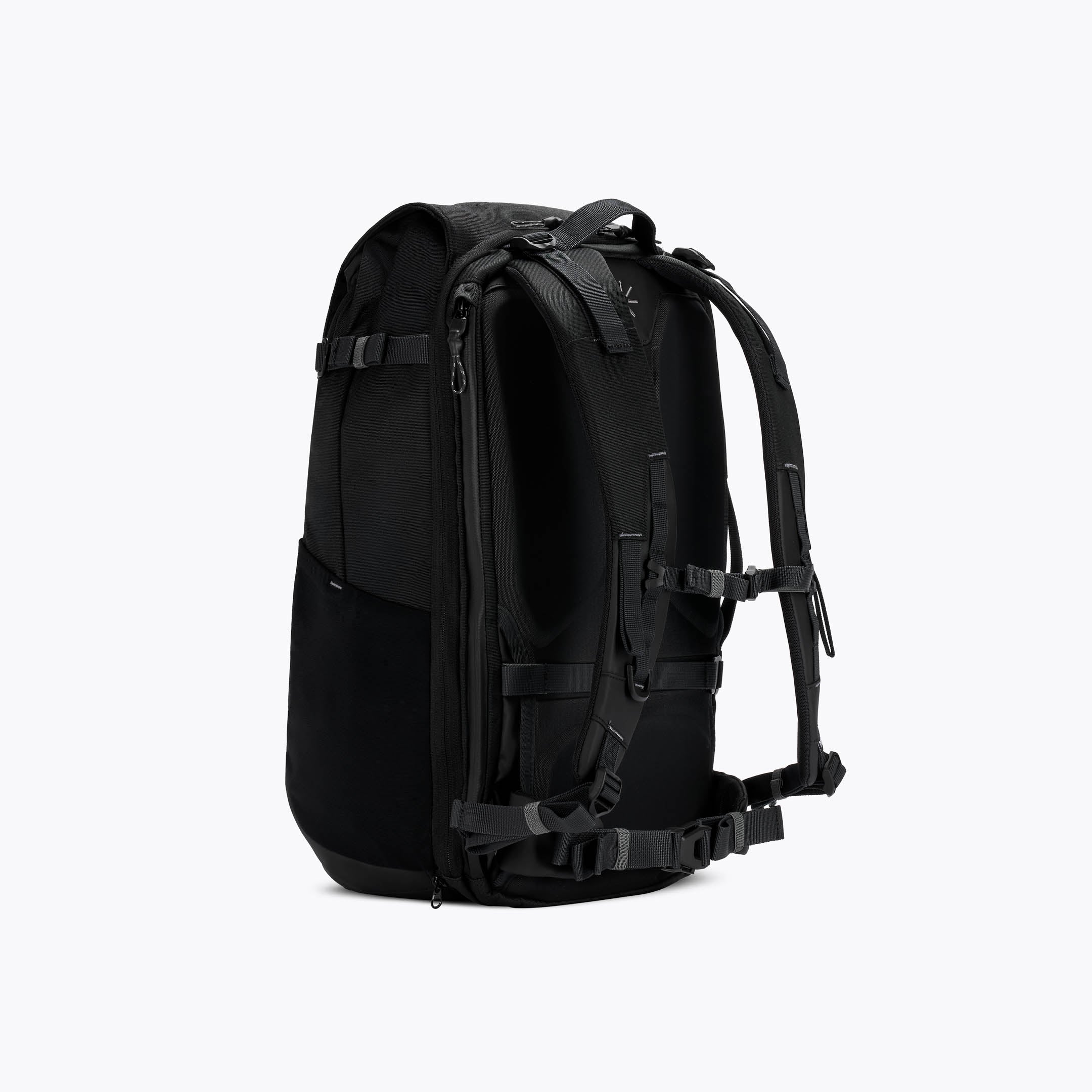 Shell 2.0 - 20L-40L Backpack - Storming Gravity