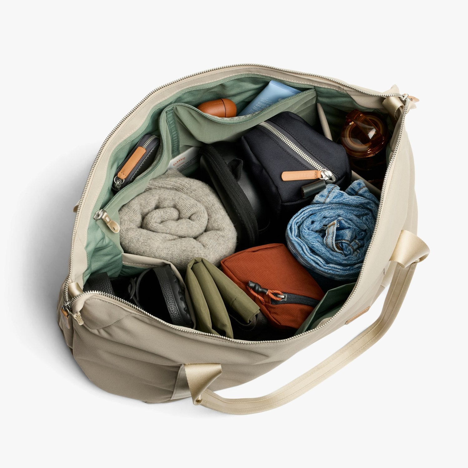Classic Getaway Bag 28L - Storming Gravity