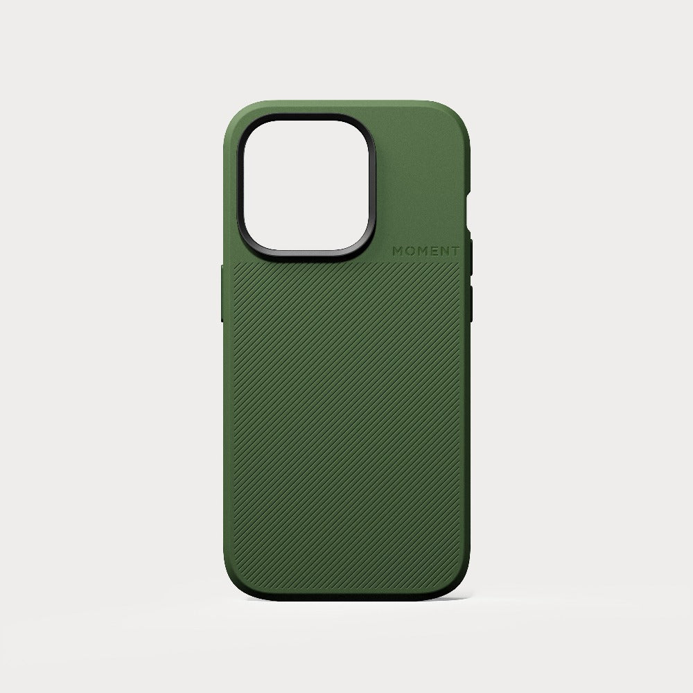 Moment Case for iPhone 14/15 Pro/Pro Max - Compatible with MagSafe - Storming Gravity