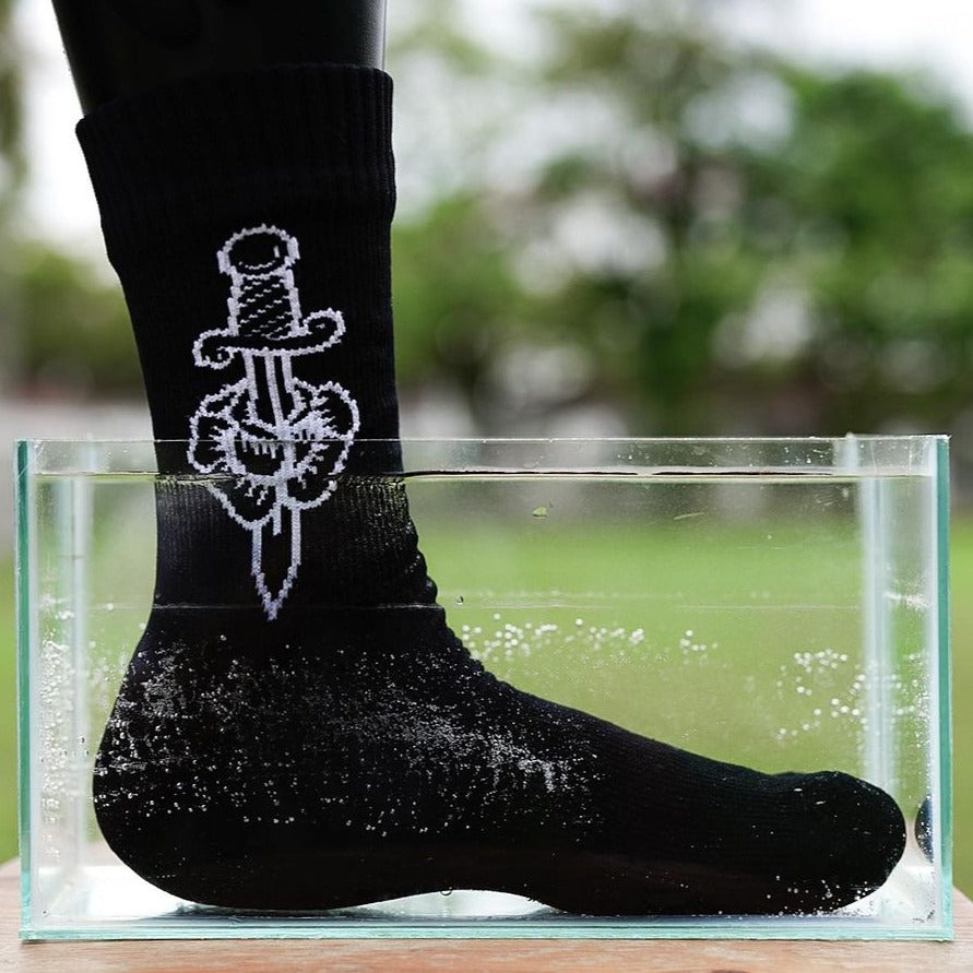 Dagger Waterproof socks - Storming Gravity
