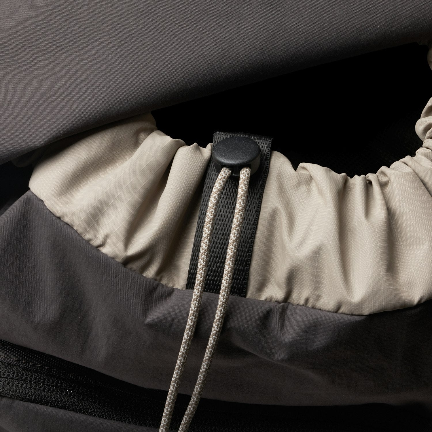 Cinch Backpack 20L - Storming Gravity