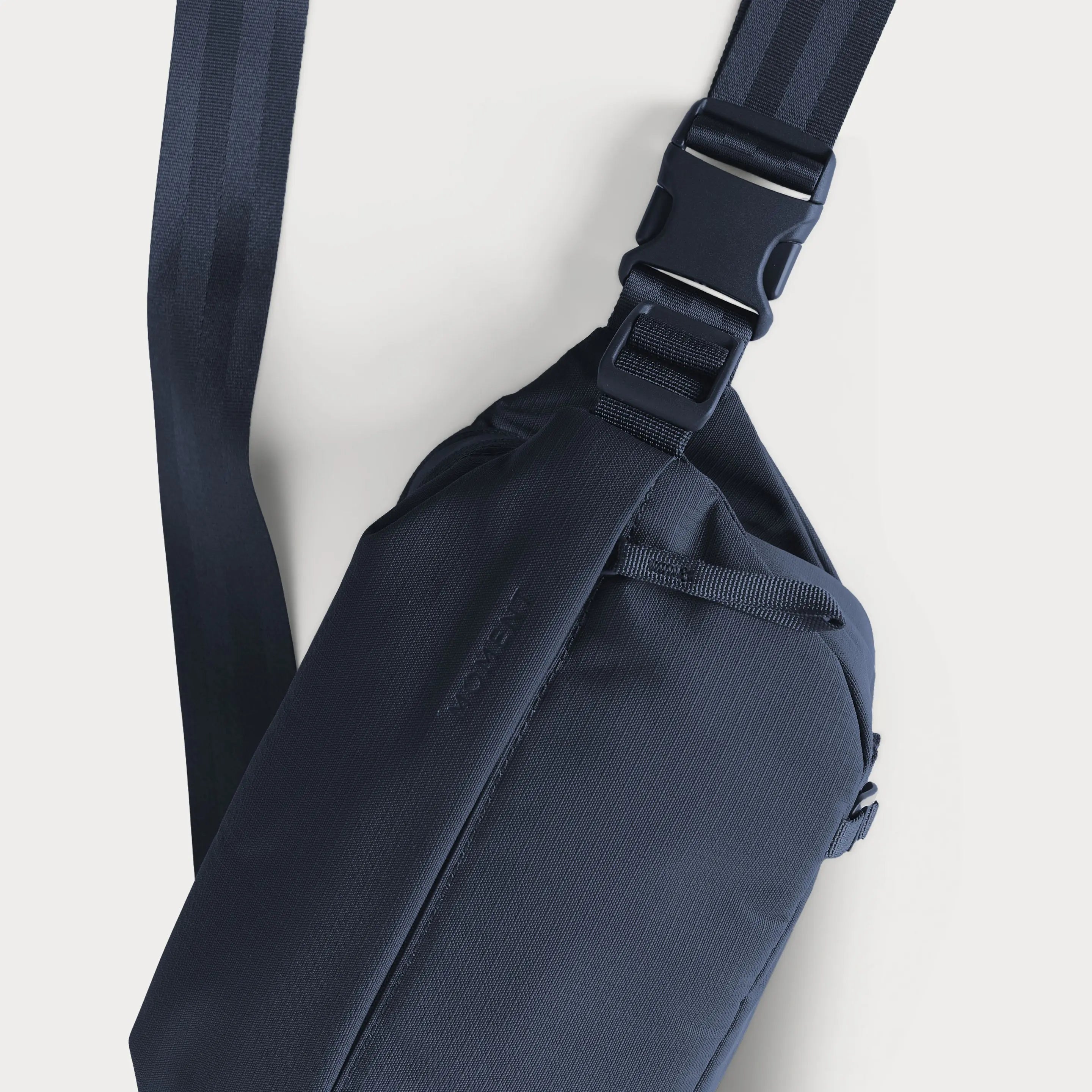 Everything Sling 2L - Storming Gravity