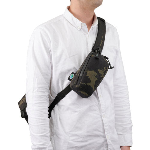 Field Multi Pouch (M) - Storming Gravity