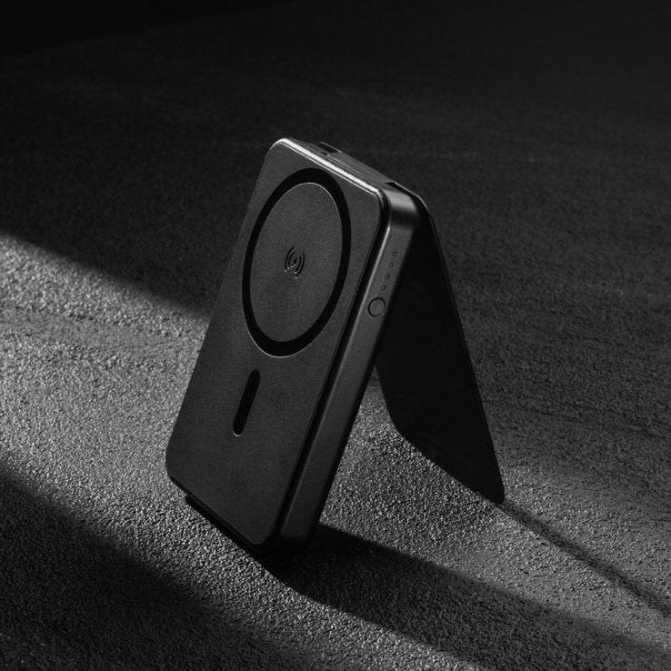 snap+ powerstation mini stand with Qi2 - Storming Gravity
