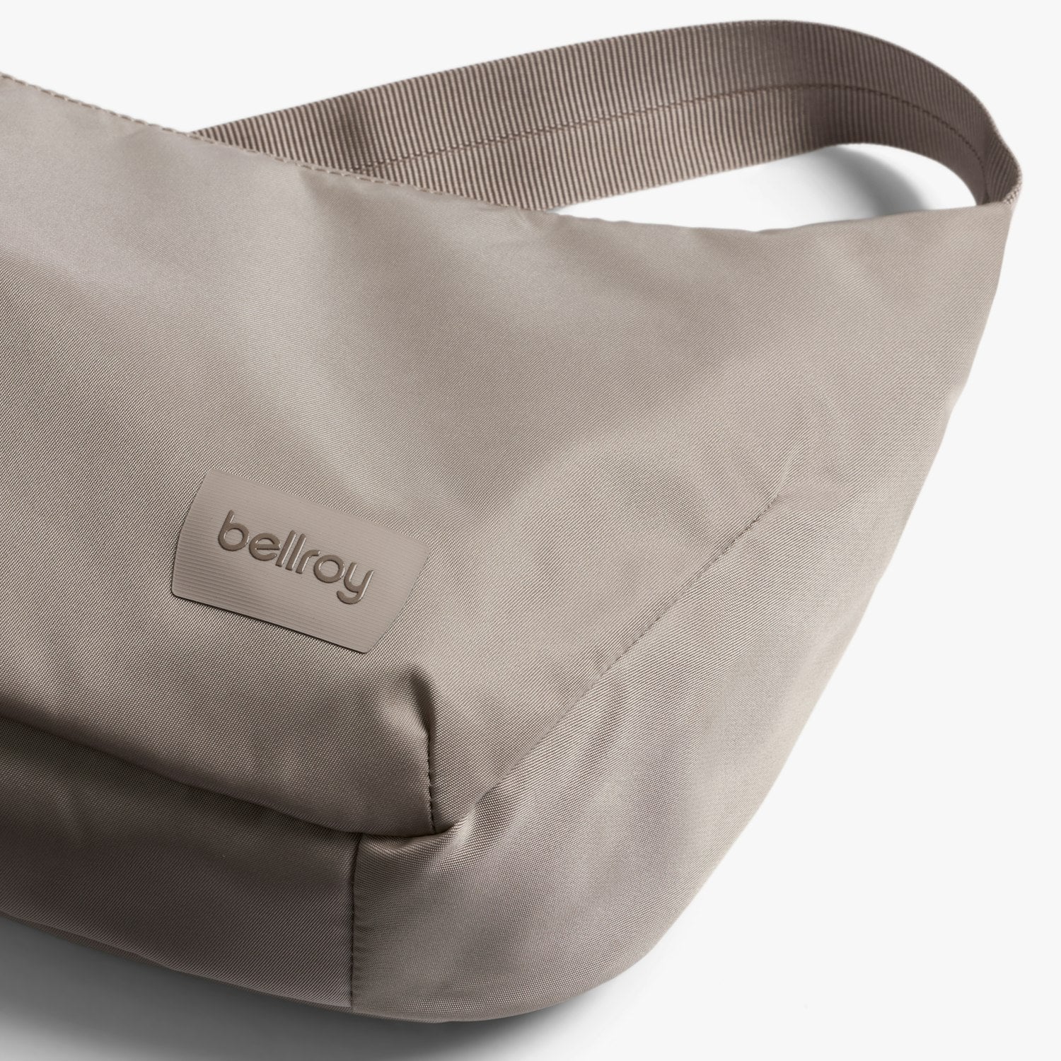 Laneway Crescent Bag 2.5L - Storming Gravity