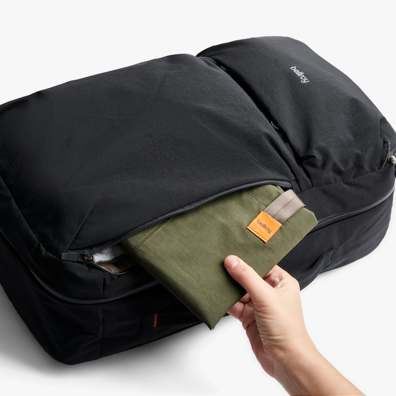 Lite Travel Pack 30L/38L - Storming Gravity