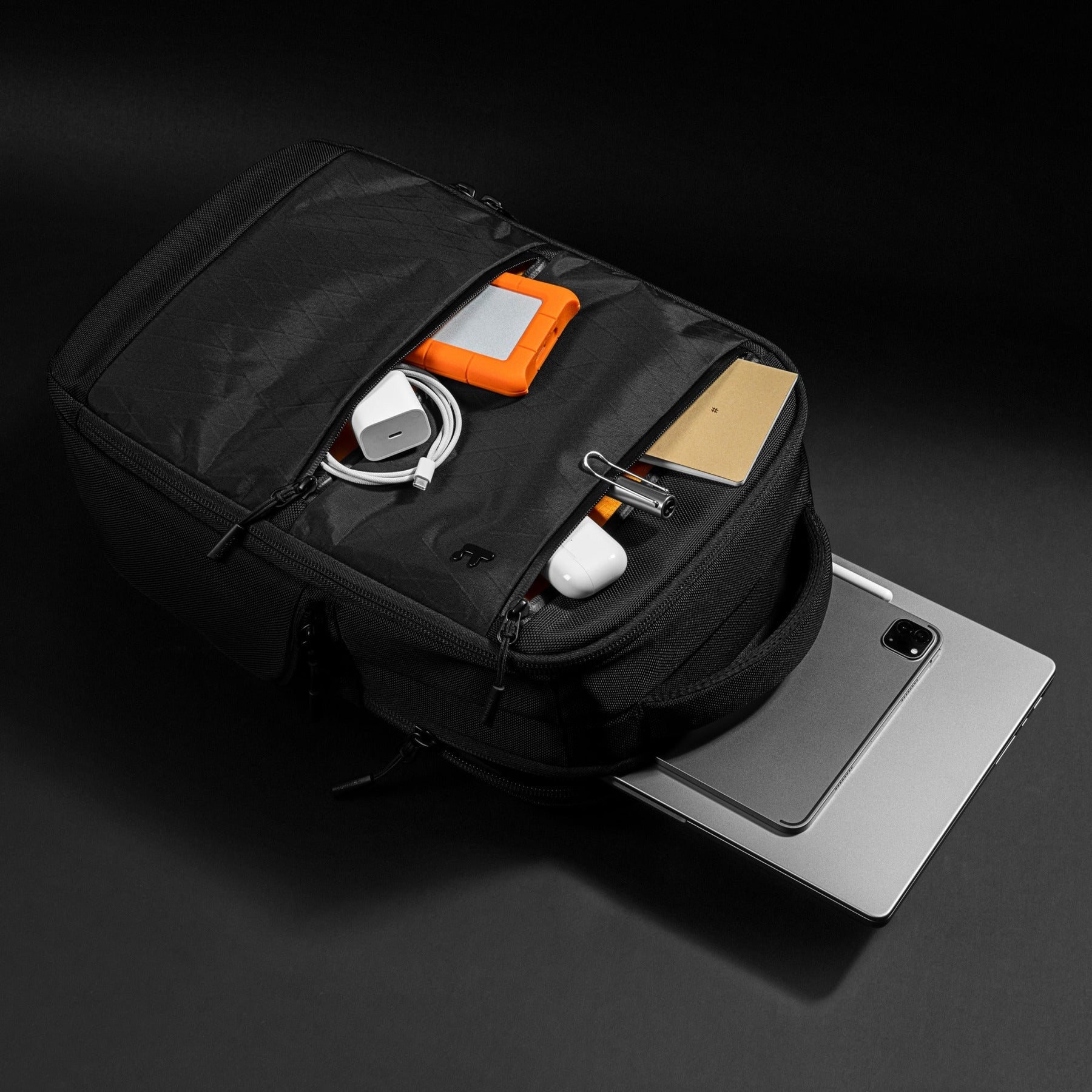 TechPack-T73 เป้สะพายหลังแล็ปท็อป X-Pac 30 ลิตร