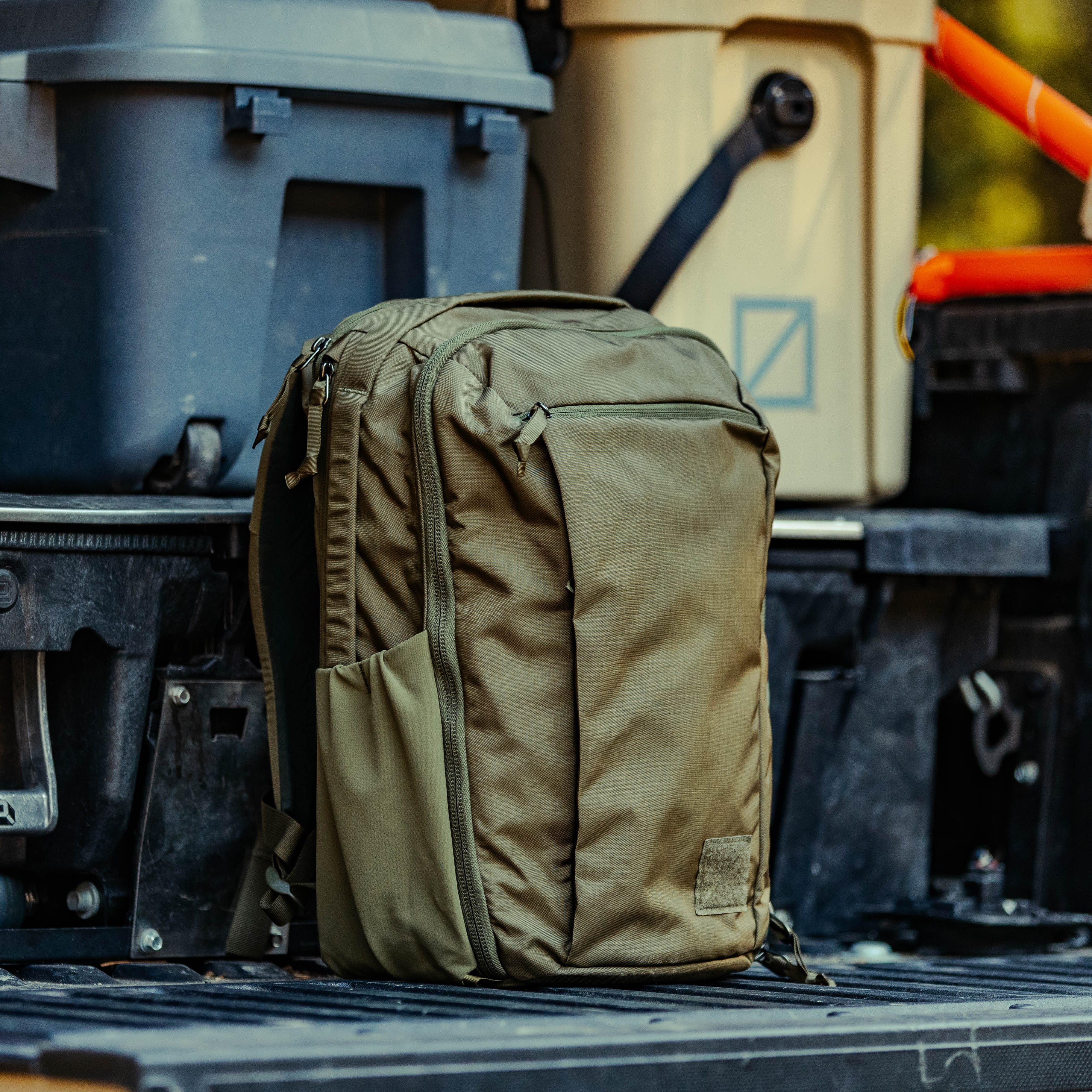 Civic Travel Bag 20L - Storming Gravity