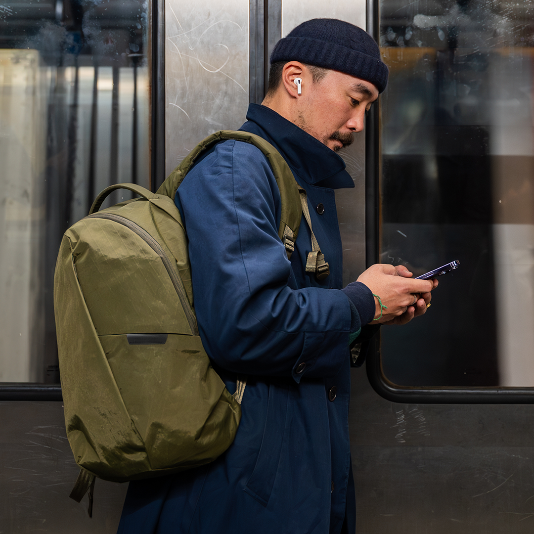 Able Carry Thirteen Daybag – Storming Gravity - Main Image