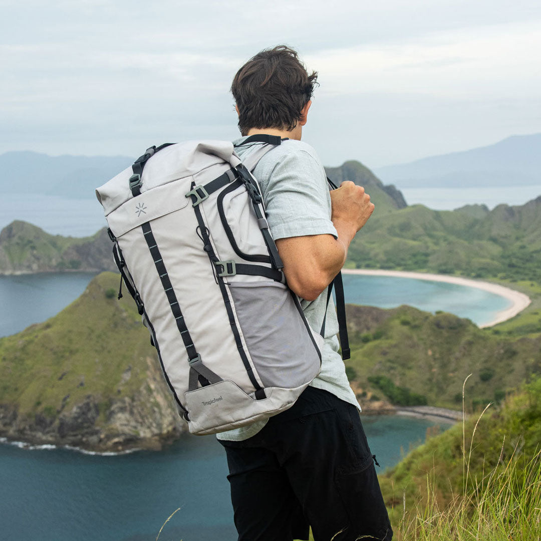 Shelter 30-54L Backpack - Storming Gravity