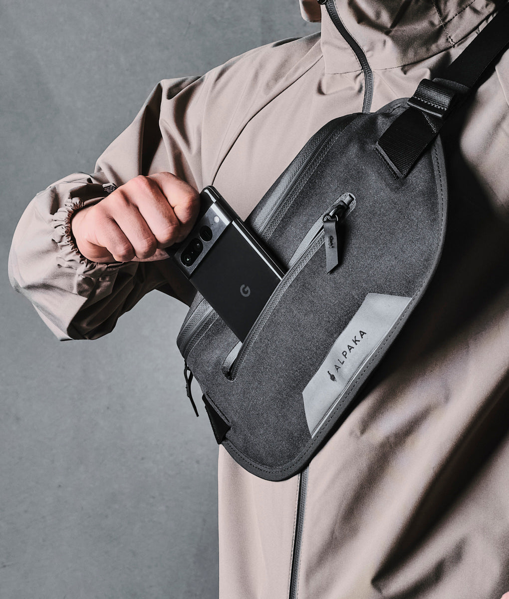 Bravo Sling Mini กันน้ำ