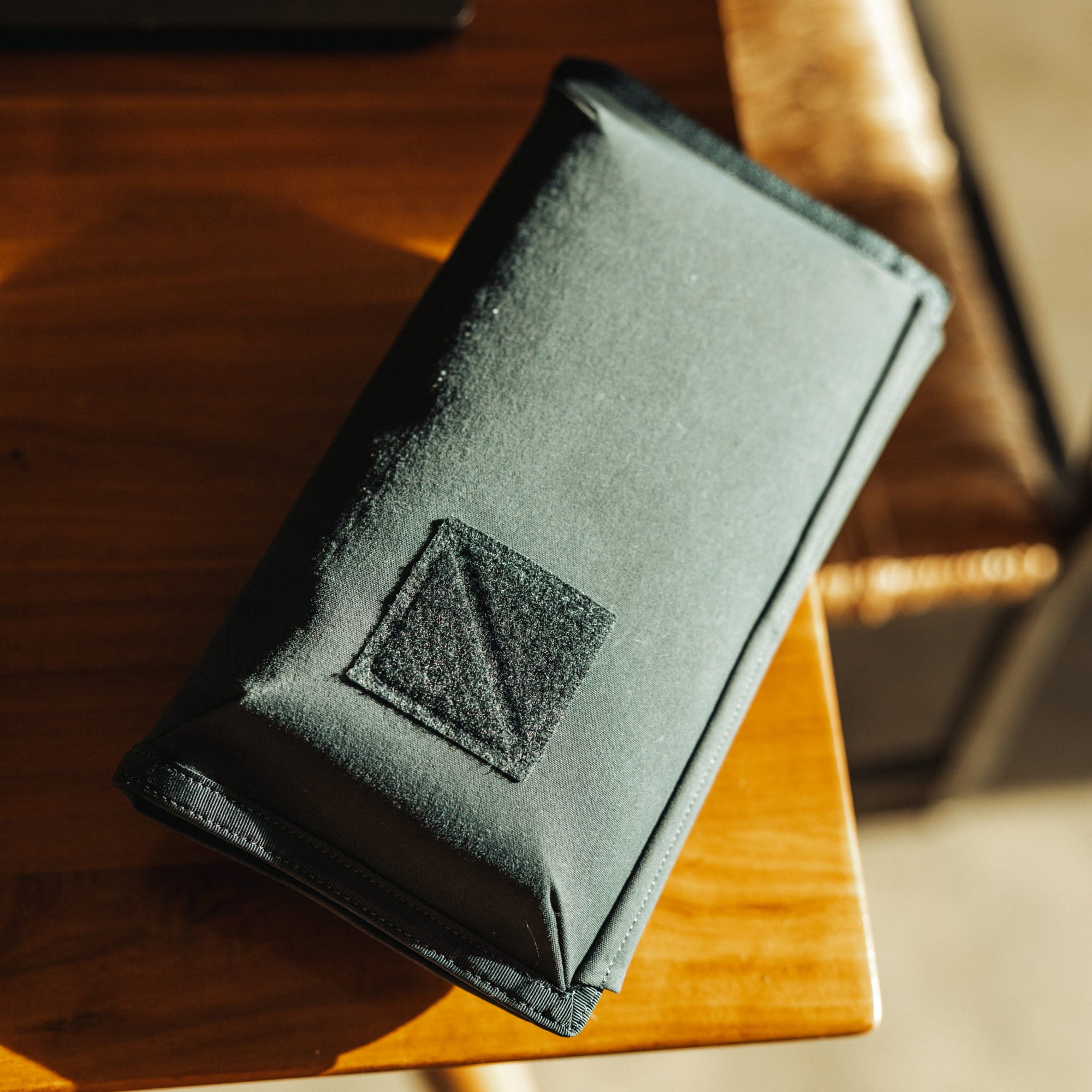 CIVIC Access Pouch 1L - Konbu - Storming Gravity