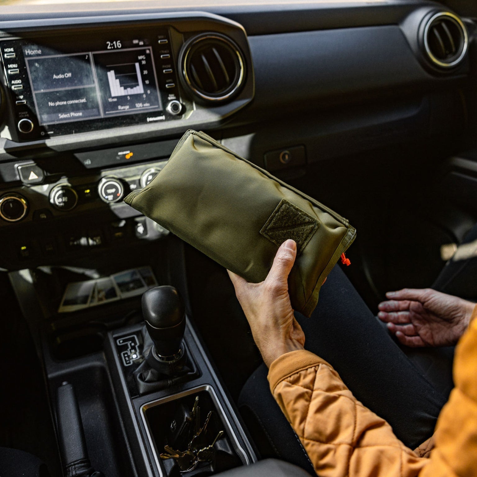 Civic Access Pouch 1L - Storming Gravity
