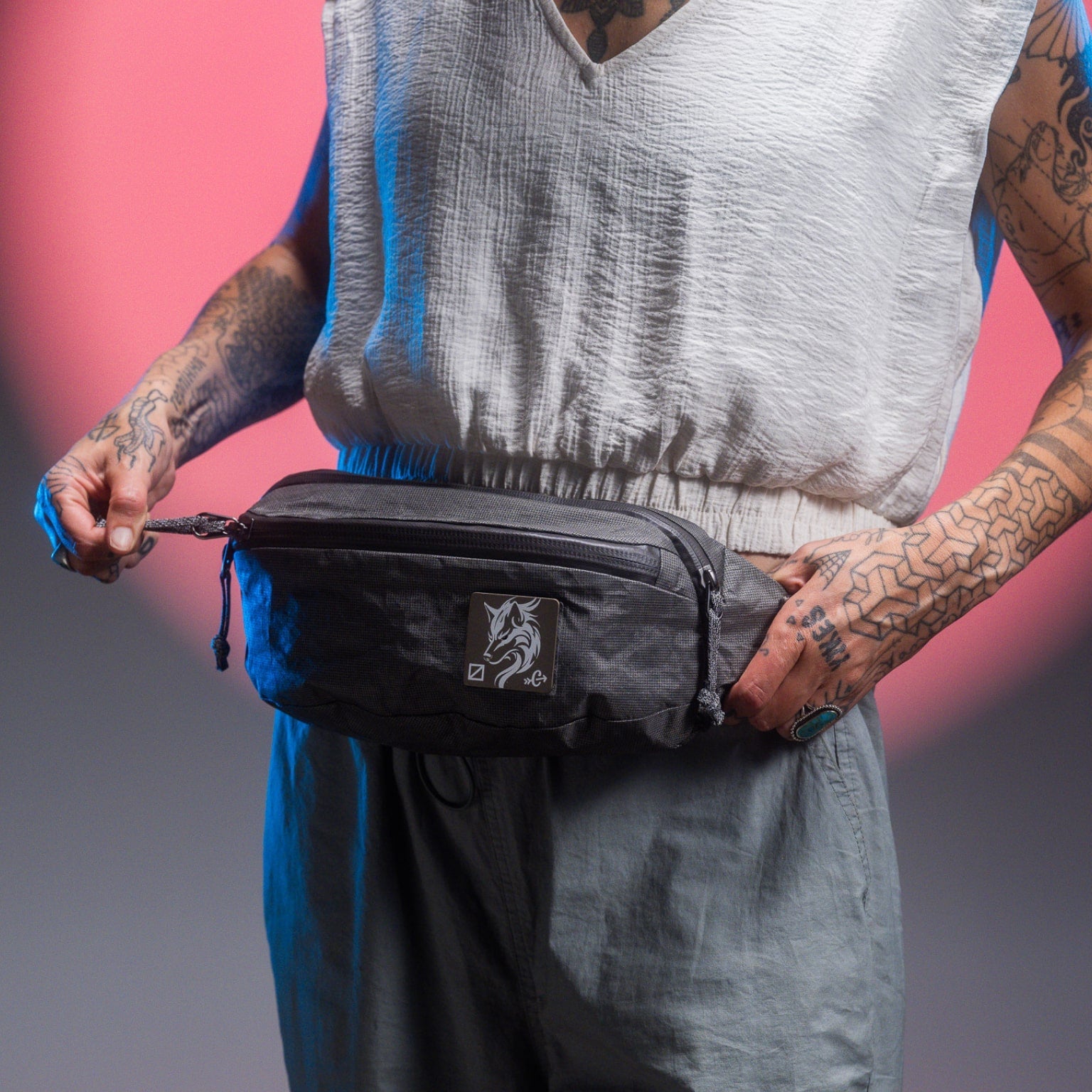 【新品・未使用】carry2 first color EVERGOODS x Carryology CIVIC Access Sling 2L - Kludde