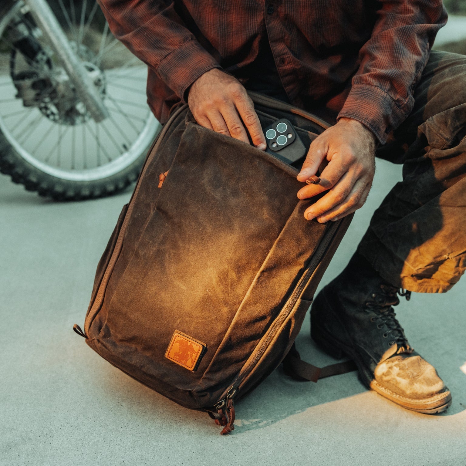 Civic Travel Bag 26L - Griffin Edition - Storming Gravity
