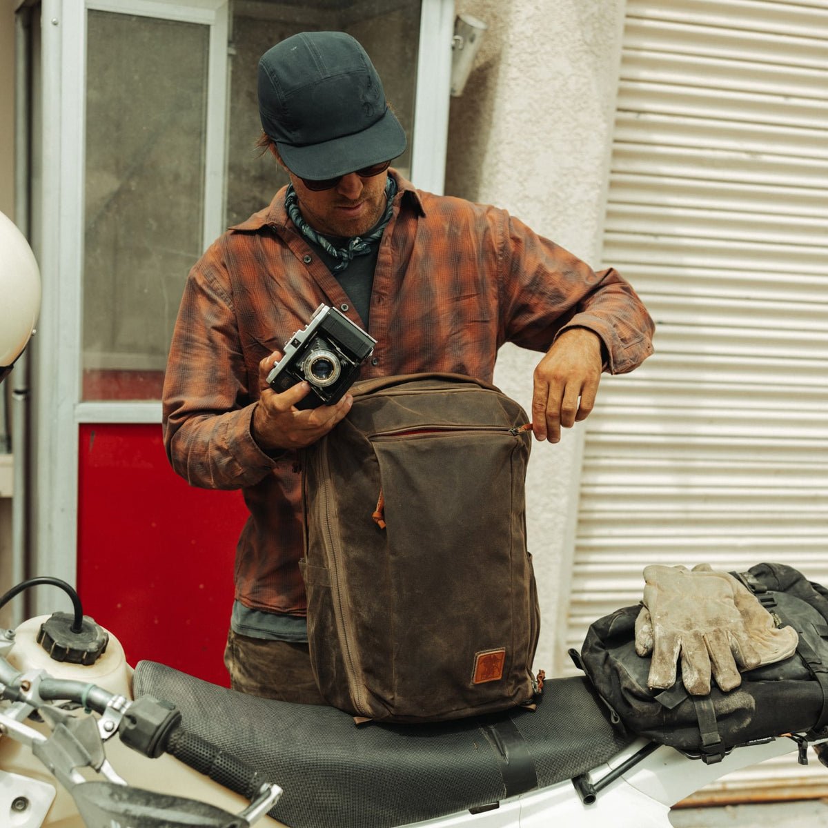 Civic Travel Bag 26L - Griffin Edition - Storming Gravity
