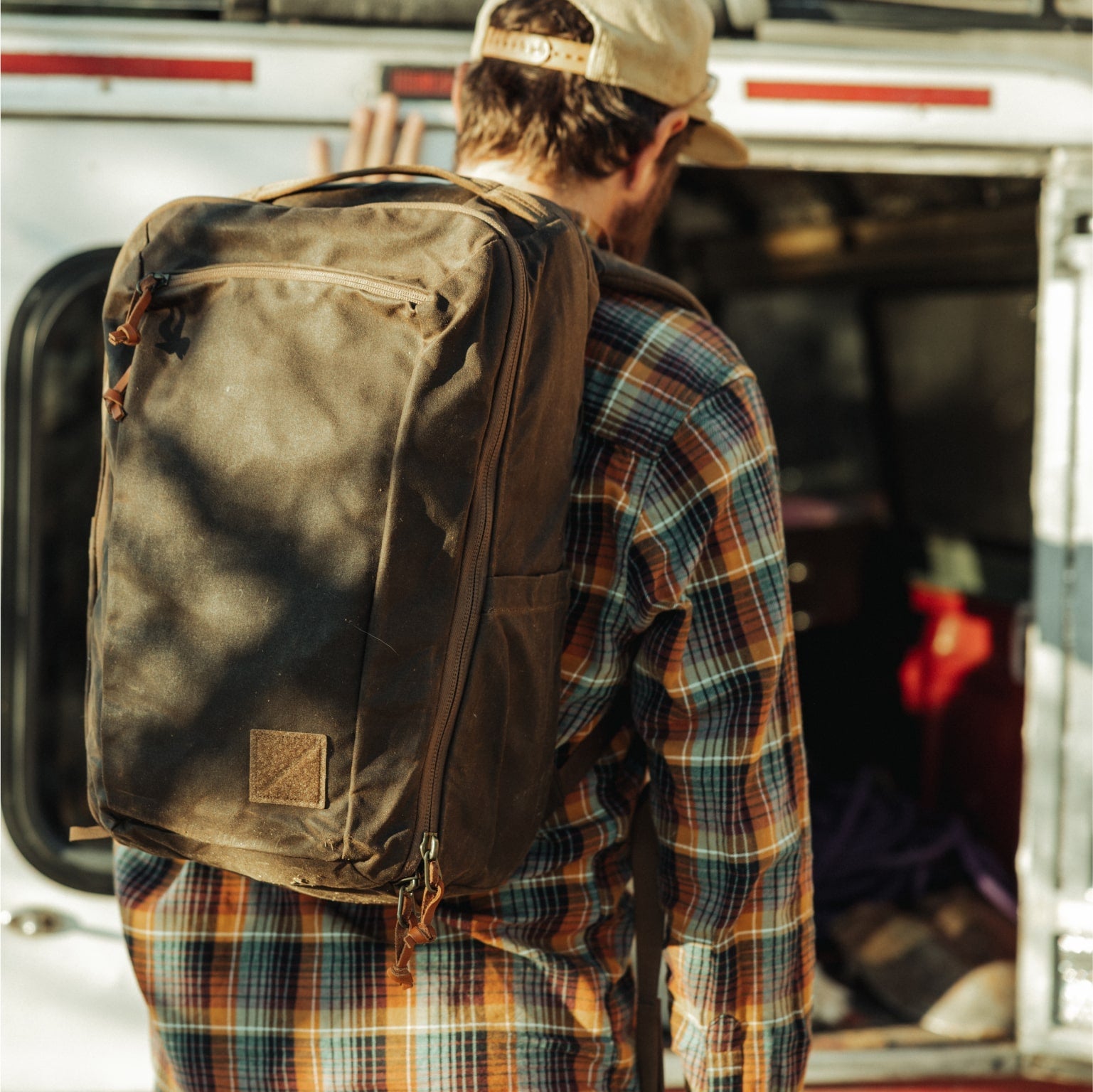 Civic Travel Bag 26L - Waxed Canvas - Storming Gravity