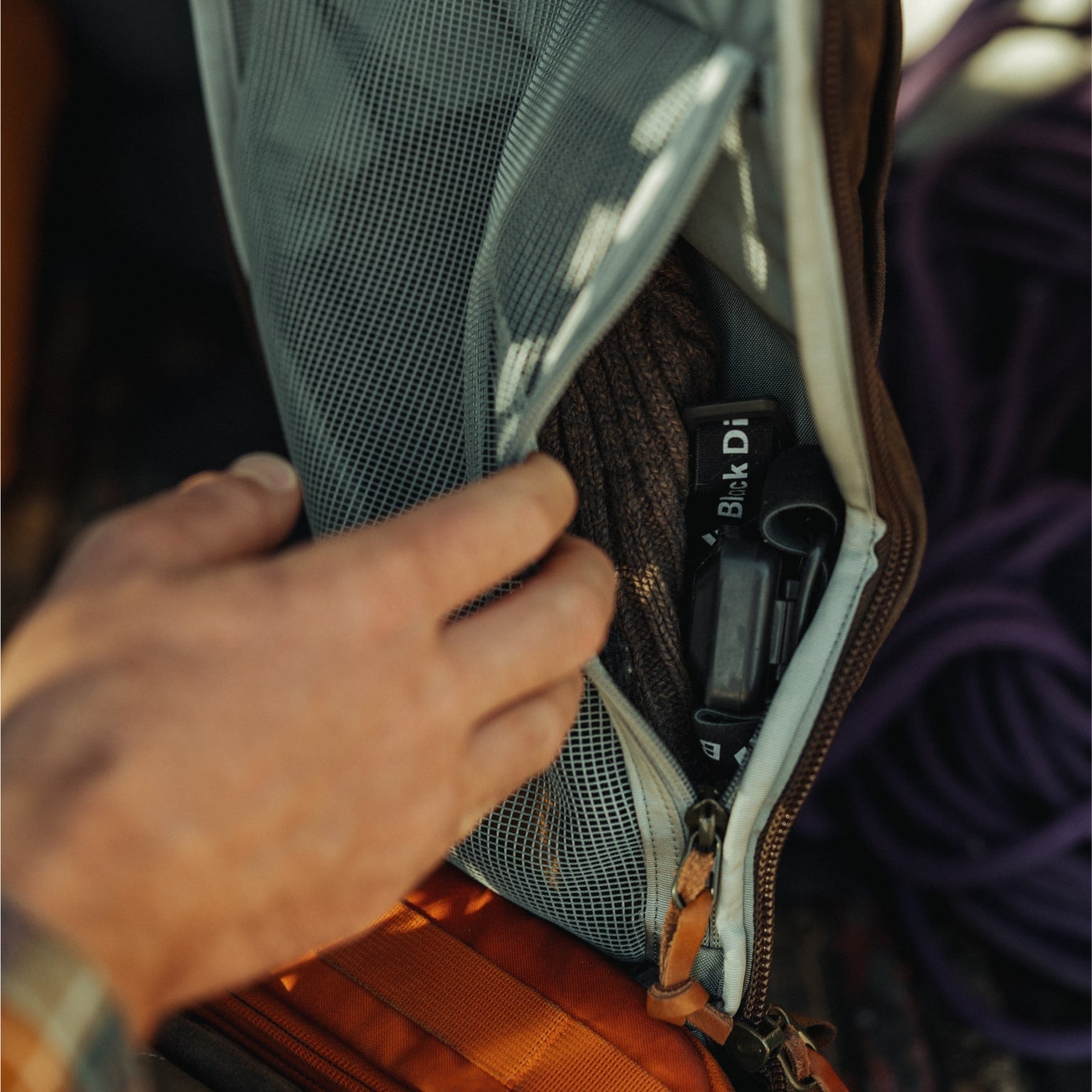 Civic Travel Bag 26L - Waxed Canvas - Storming Gravity