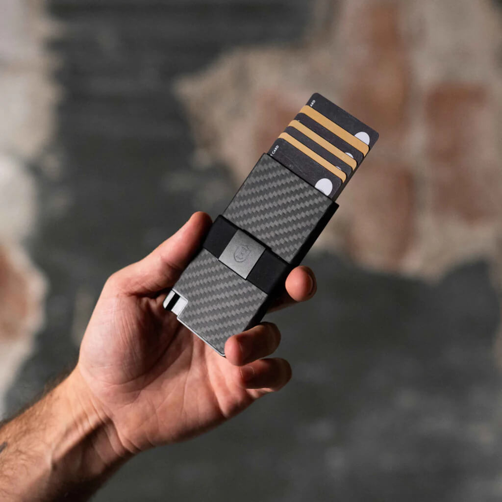 Ekster Cardholder Pro - Storming Gravity