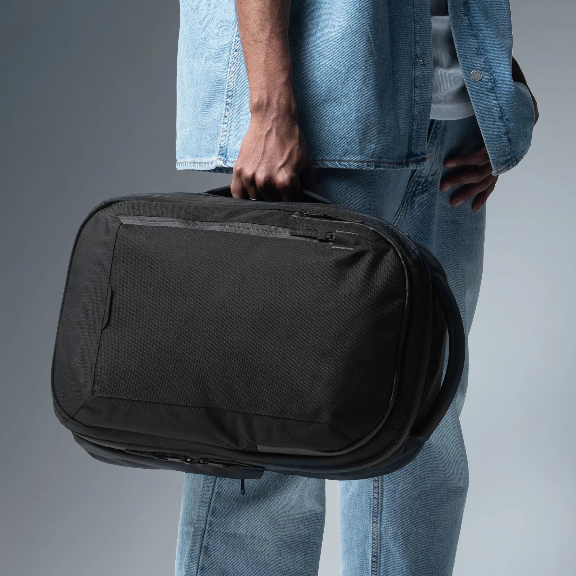 V2.2 Commuter Pack 20L - Ballistic - Storming Gravity