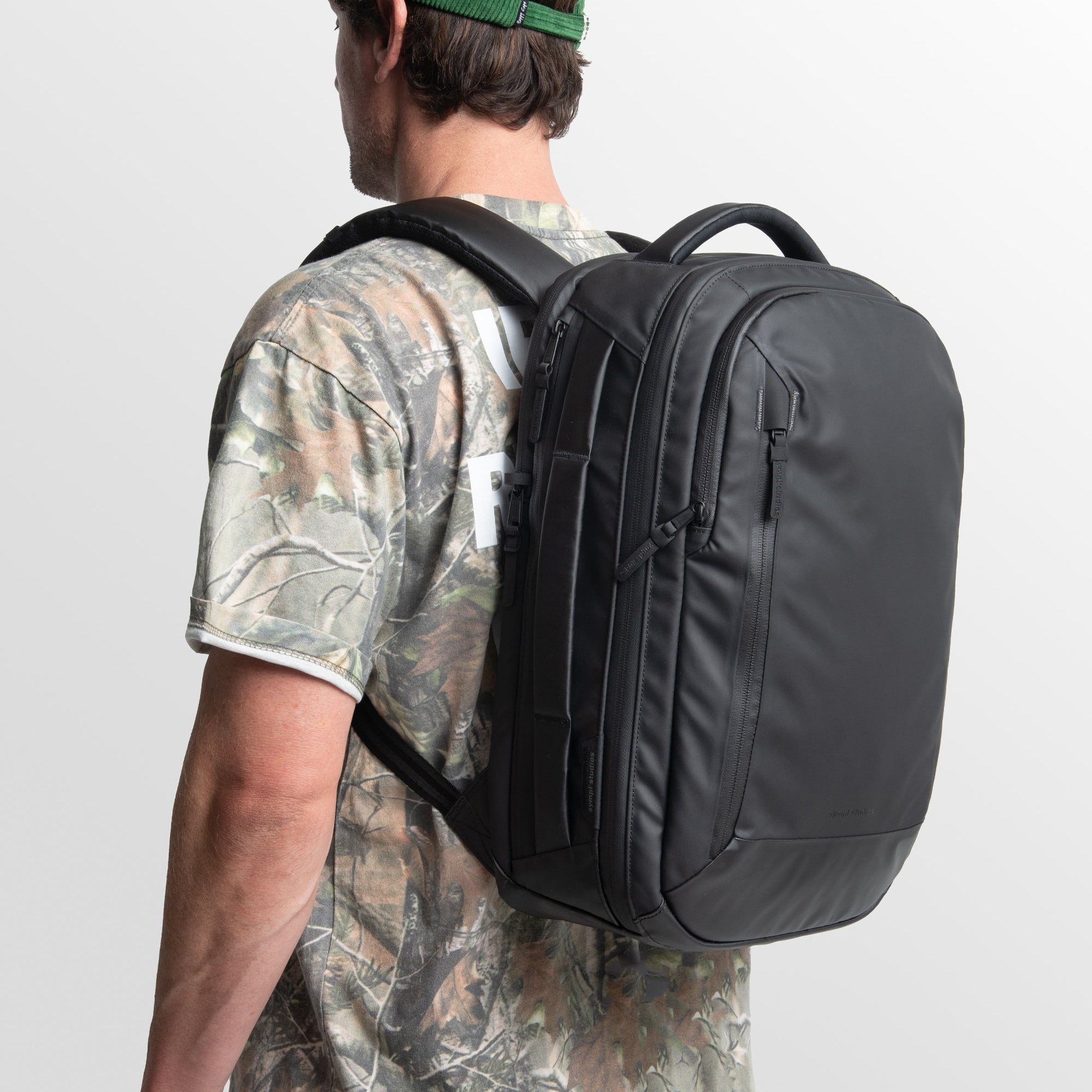 V2.2 Commuter Pack - Carbonate - Storming Gravity