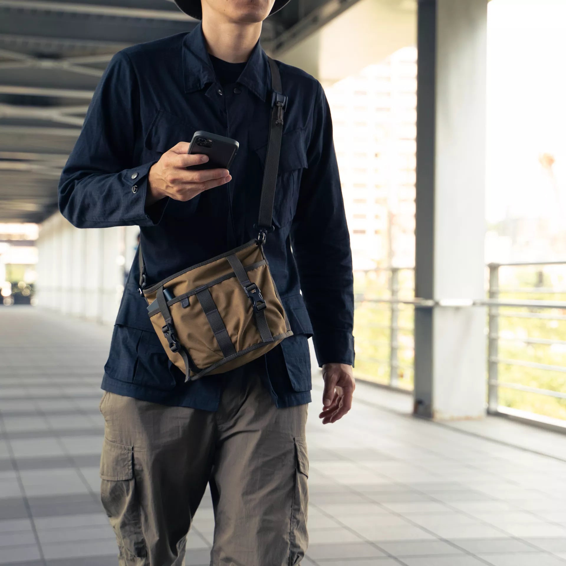 Canteener EDC Utility Sling Bag 2L/3.5L - Storming Gravity