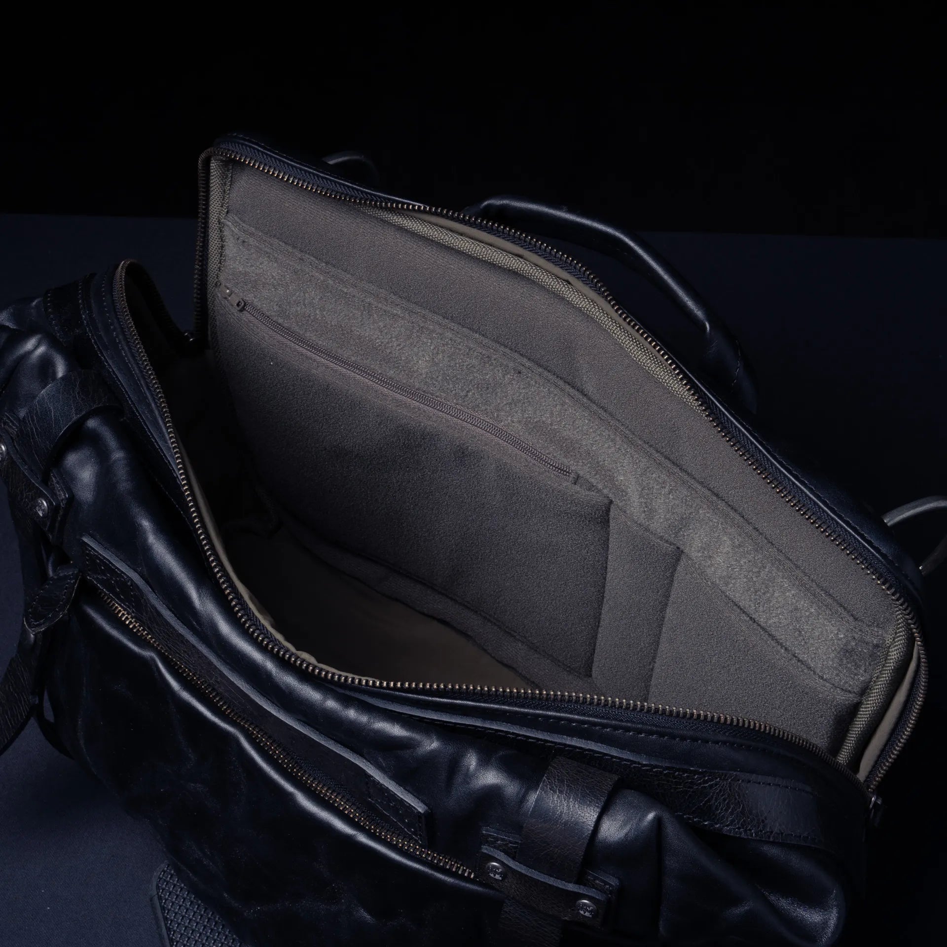 Night Rider Full Leather Sling Bag 9.5L - Storming Gravity