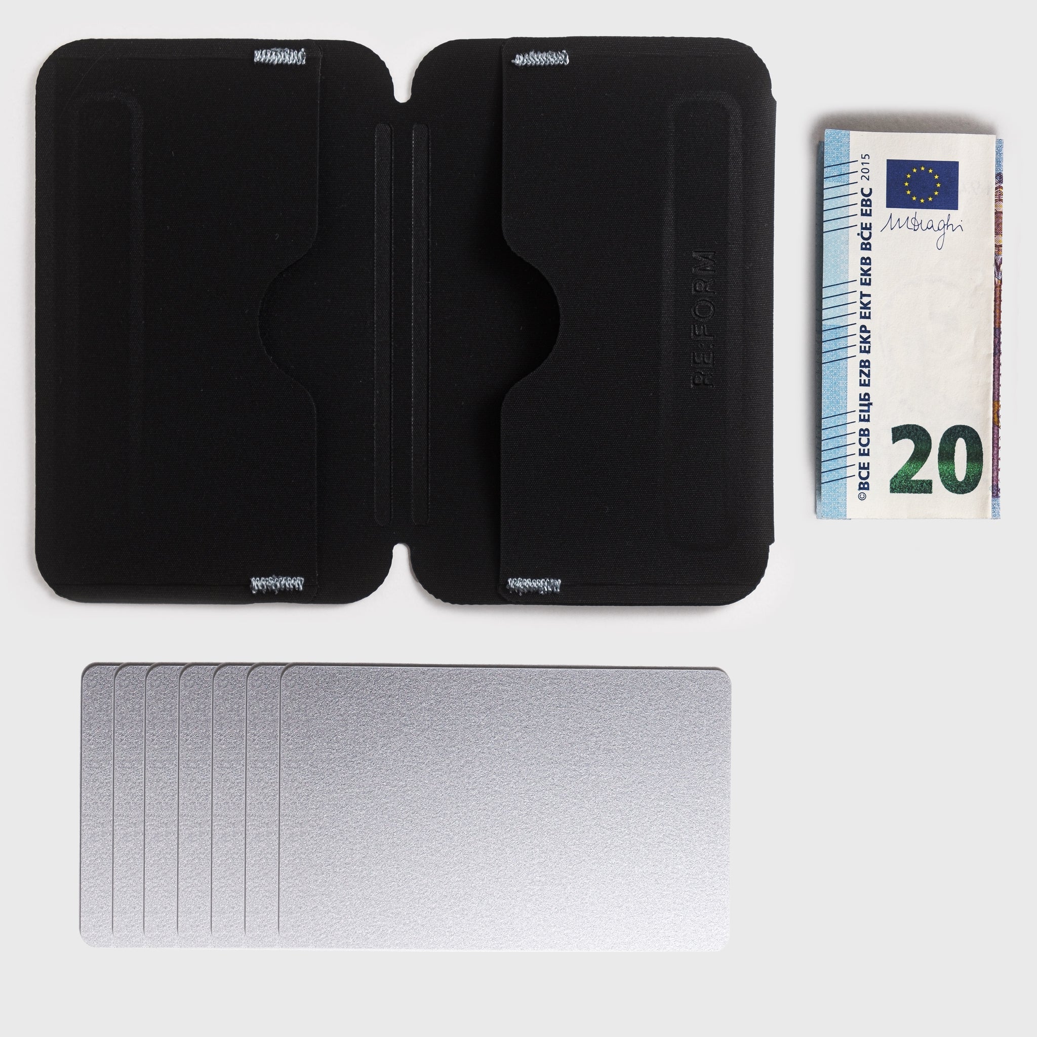 RE:FORM® RE:02 (CARD HOLDER) - Storming Gravity