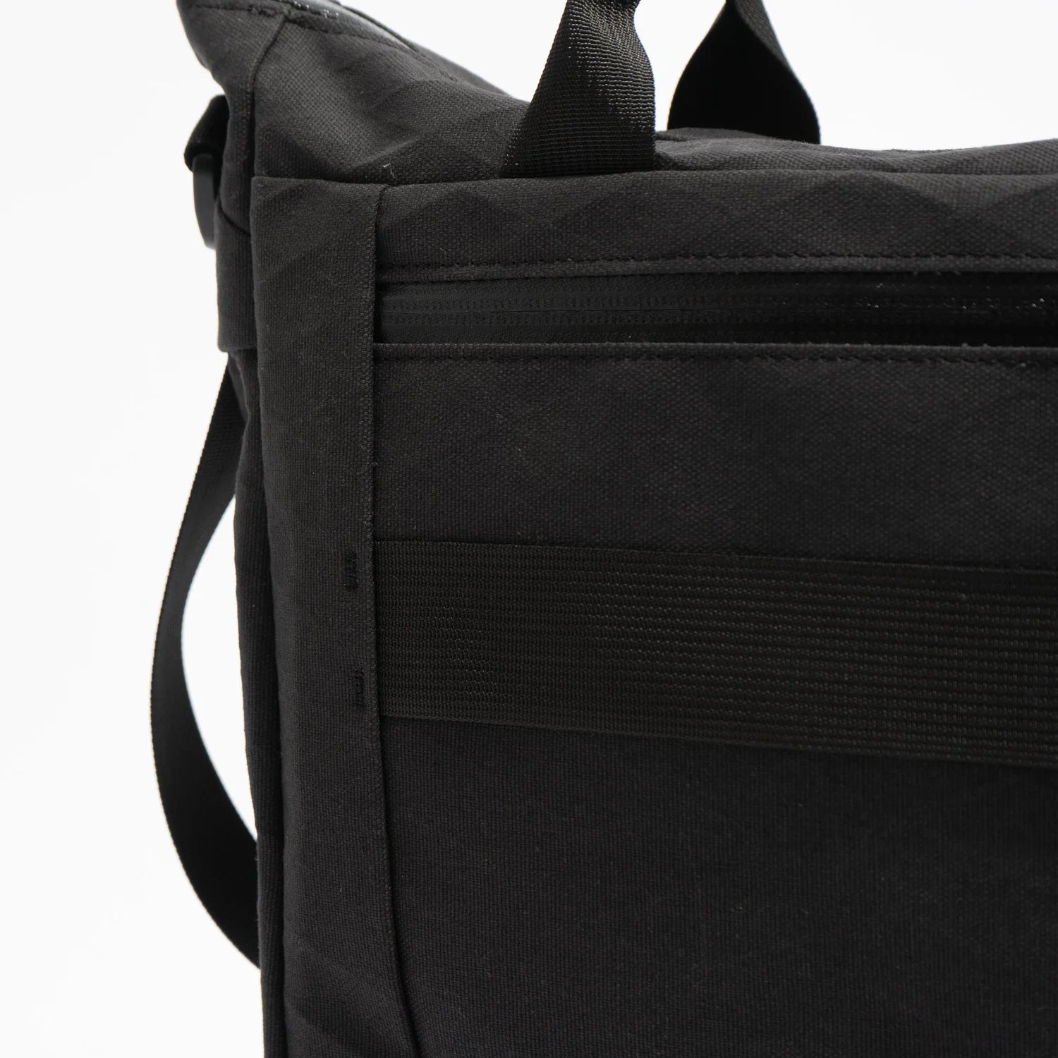 Daily Tote 17.5L - X11 - Storming Gravity