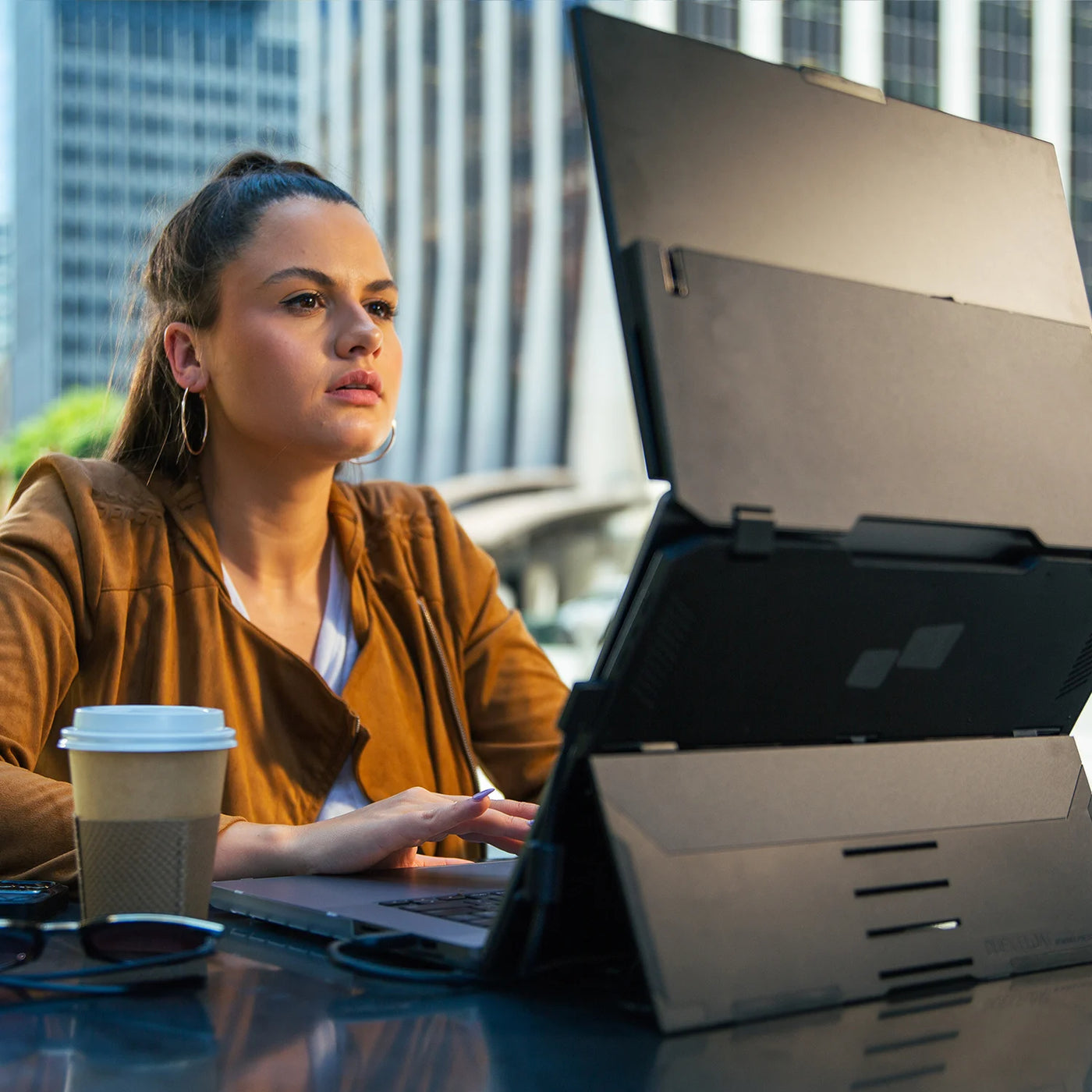 Duex Float - 15.6 inch Float Screen for All Laptop