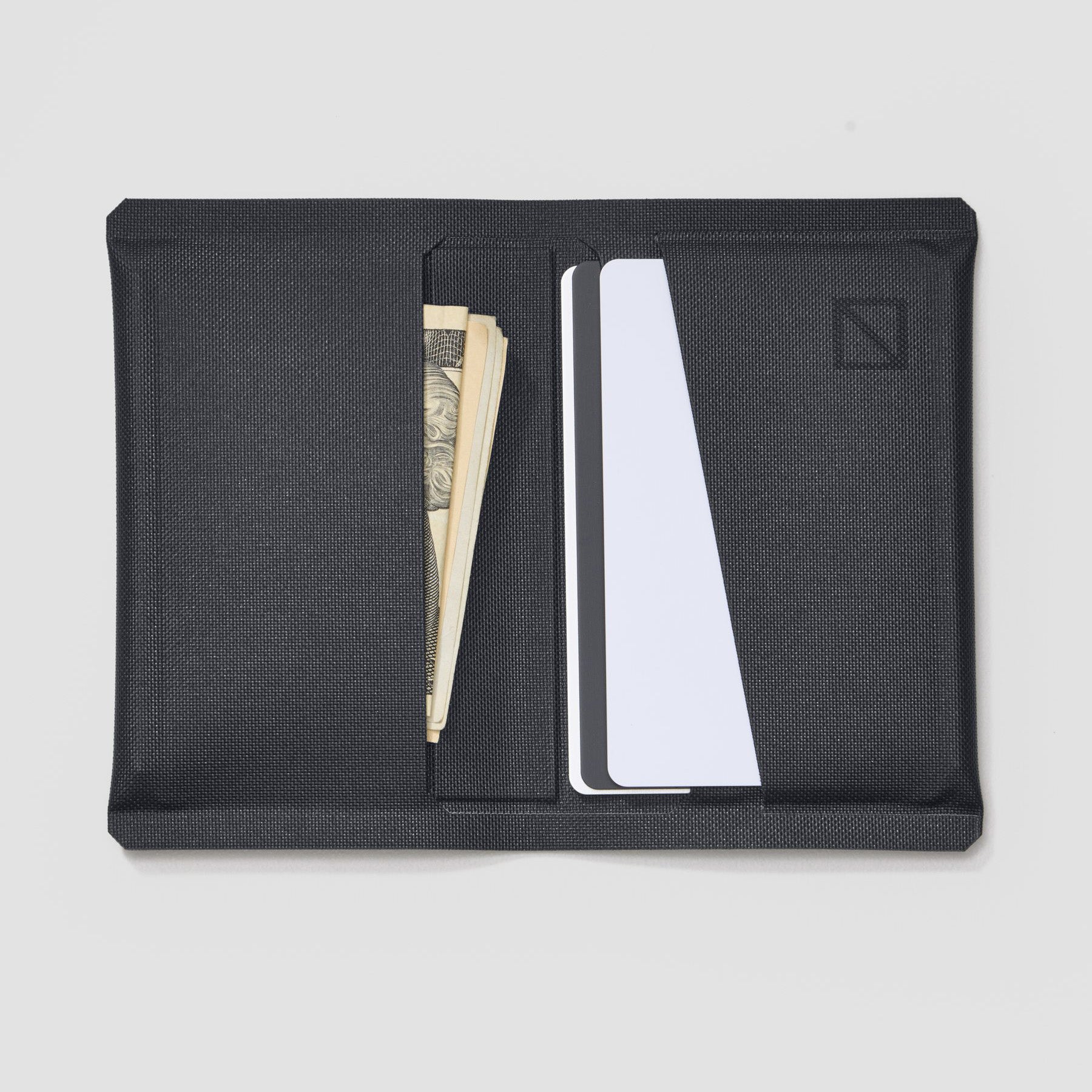 ELEMENT Card Wallet - Storming Gravity