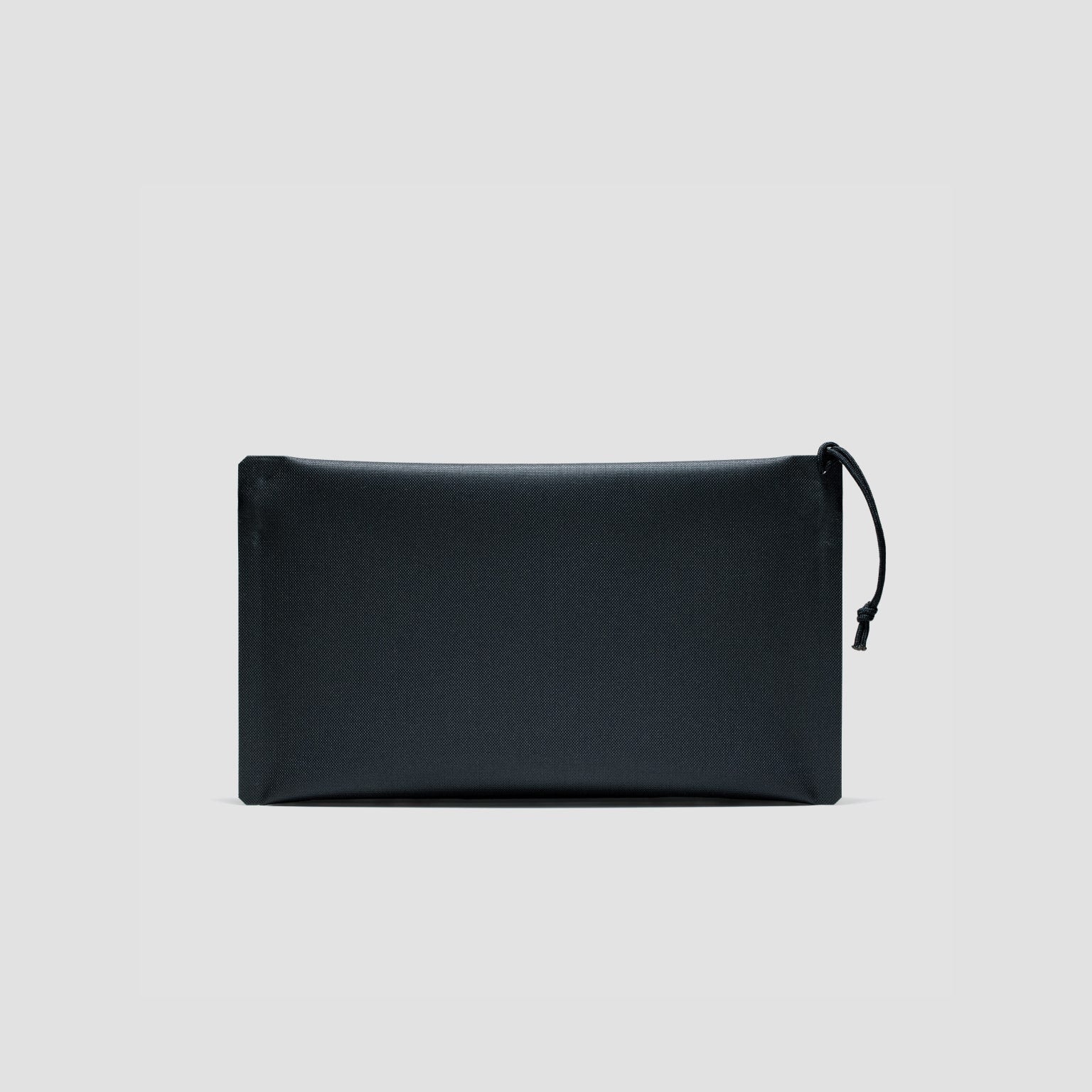 Element Flat Pouch - Small - Storming Gravity