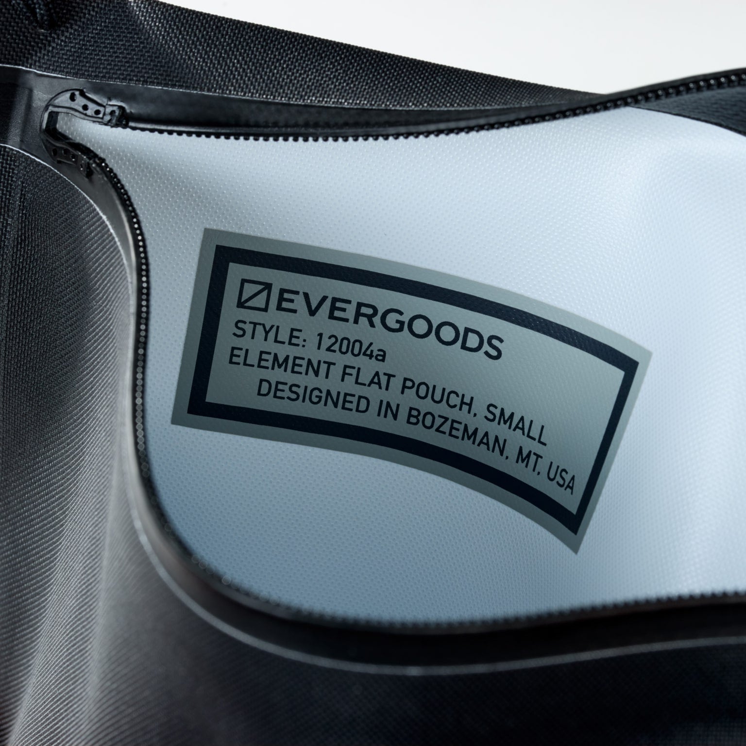 Element Flat Pouch - Small - Storming Gravity