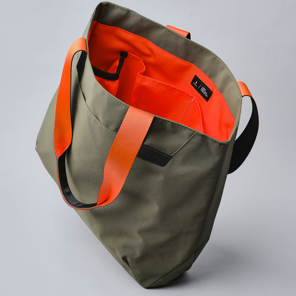 Alpaka Element Tote (M) - Storming Gravity