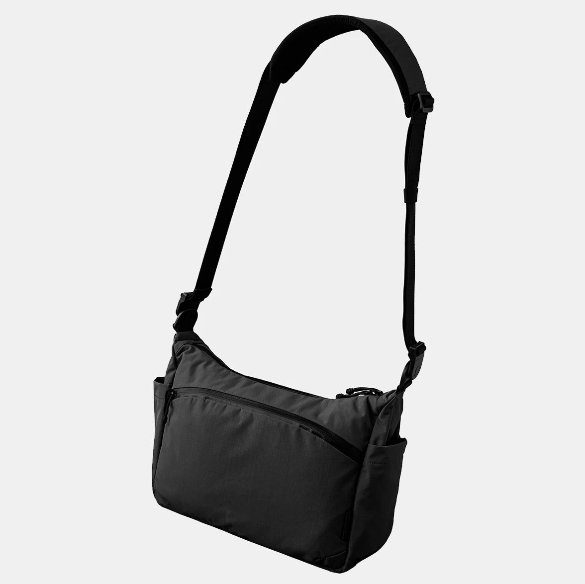 Flight Satchel 11L - Storming Gravity